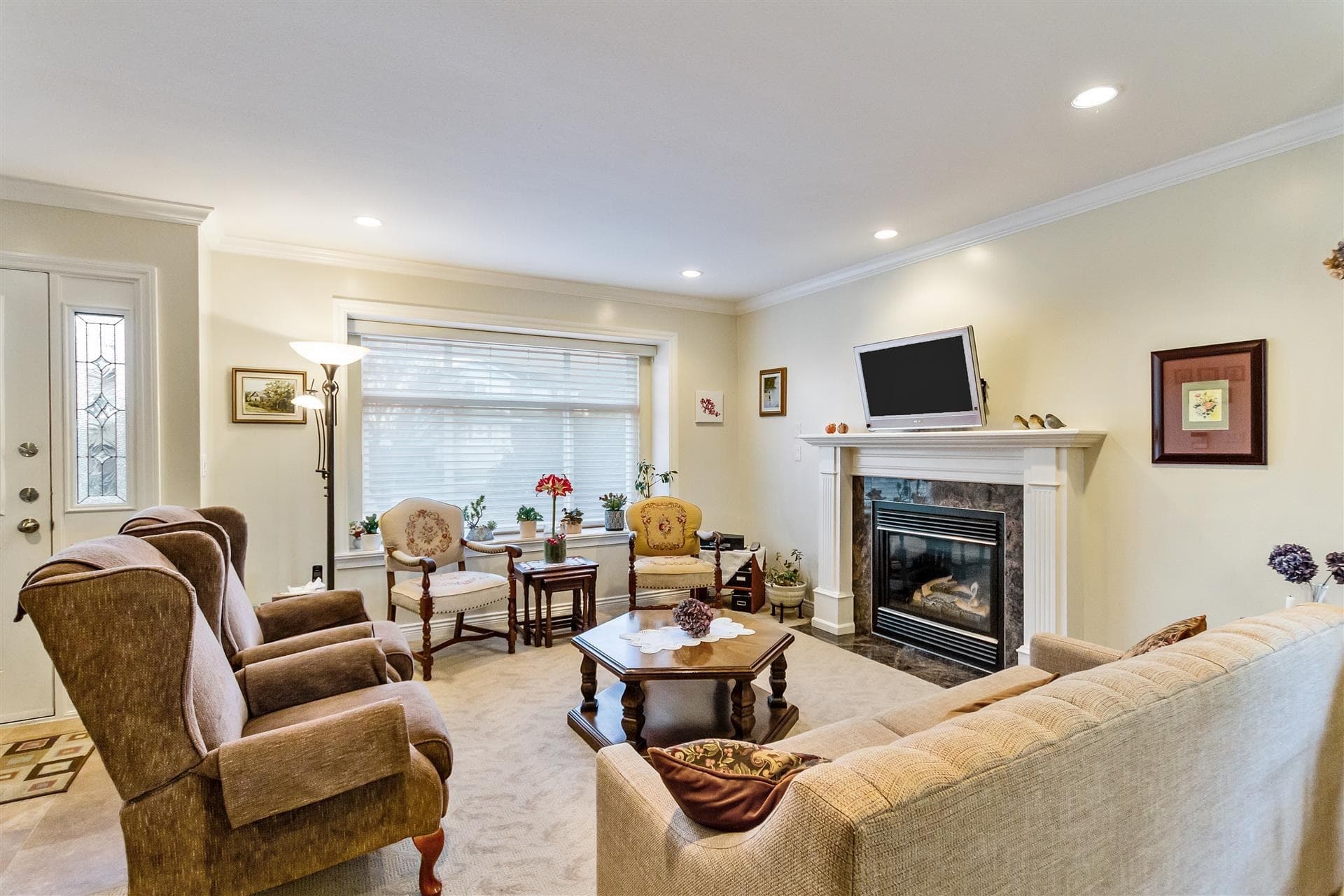 8381 14th Avenue, Burnaby, V3N 2C2 — photo 5