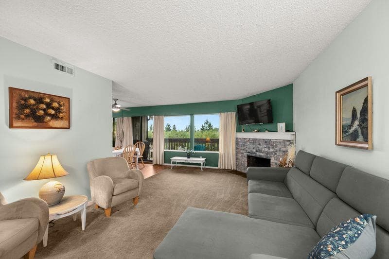1149 Lillooet Road, North Vancouver, V7J 3H7 — photo 3