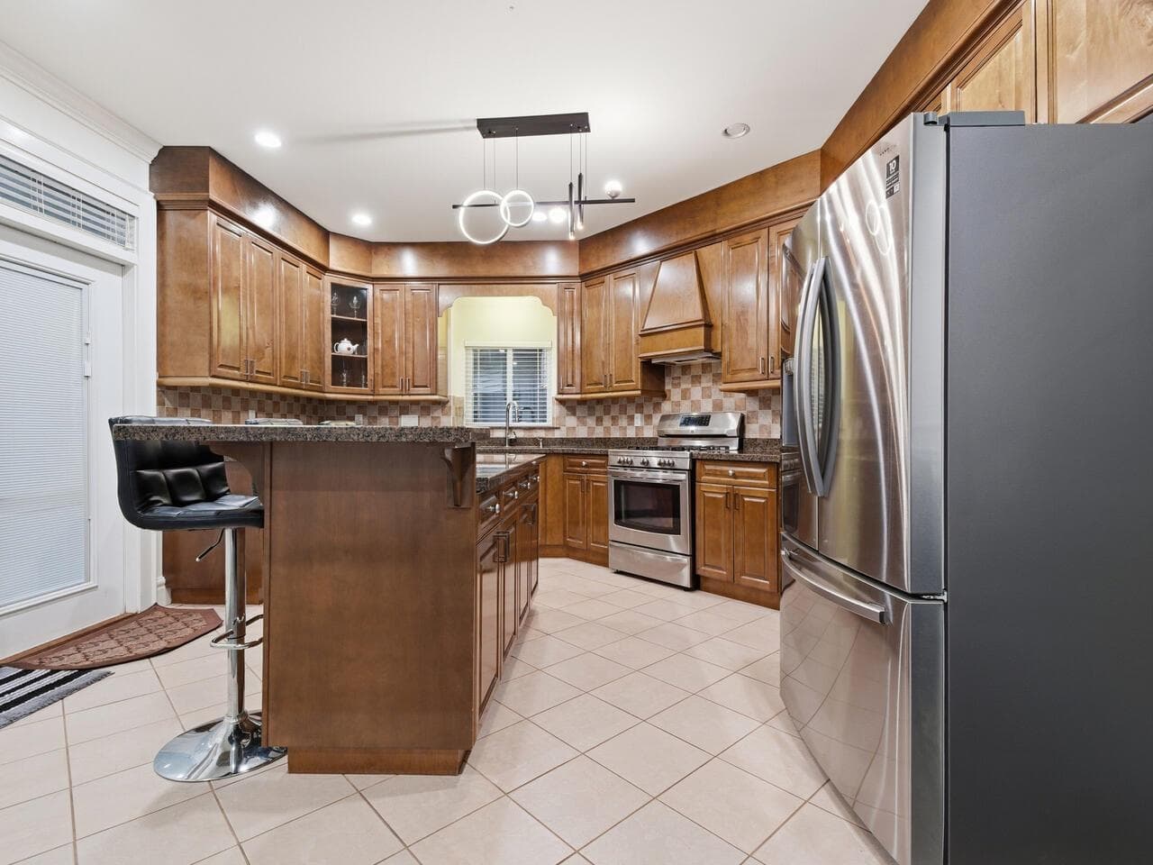 7855 112a Street, Delta, V4C 4Y4 — photo 3