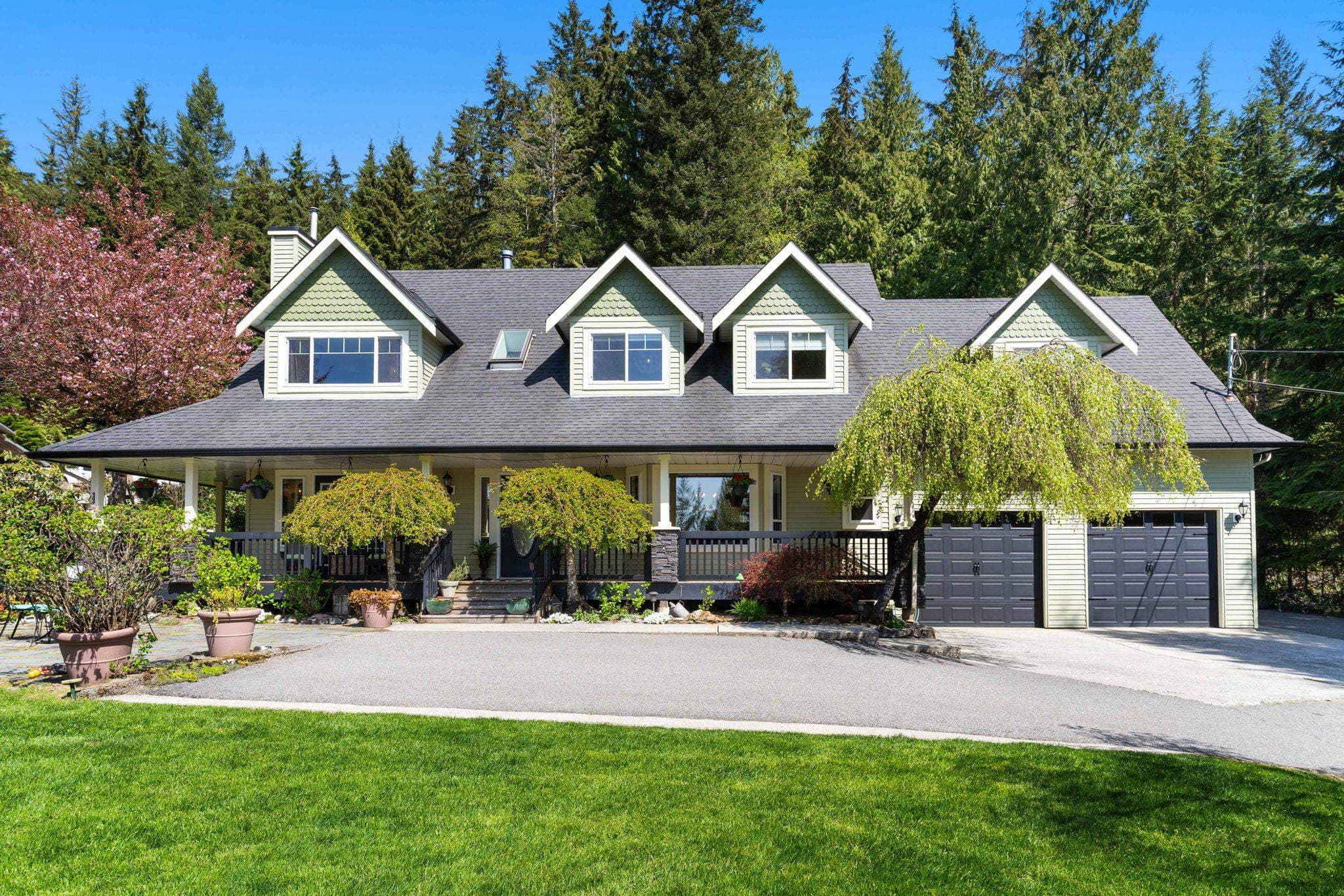 12815 Willow Place, Maple Ridge — sold
