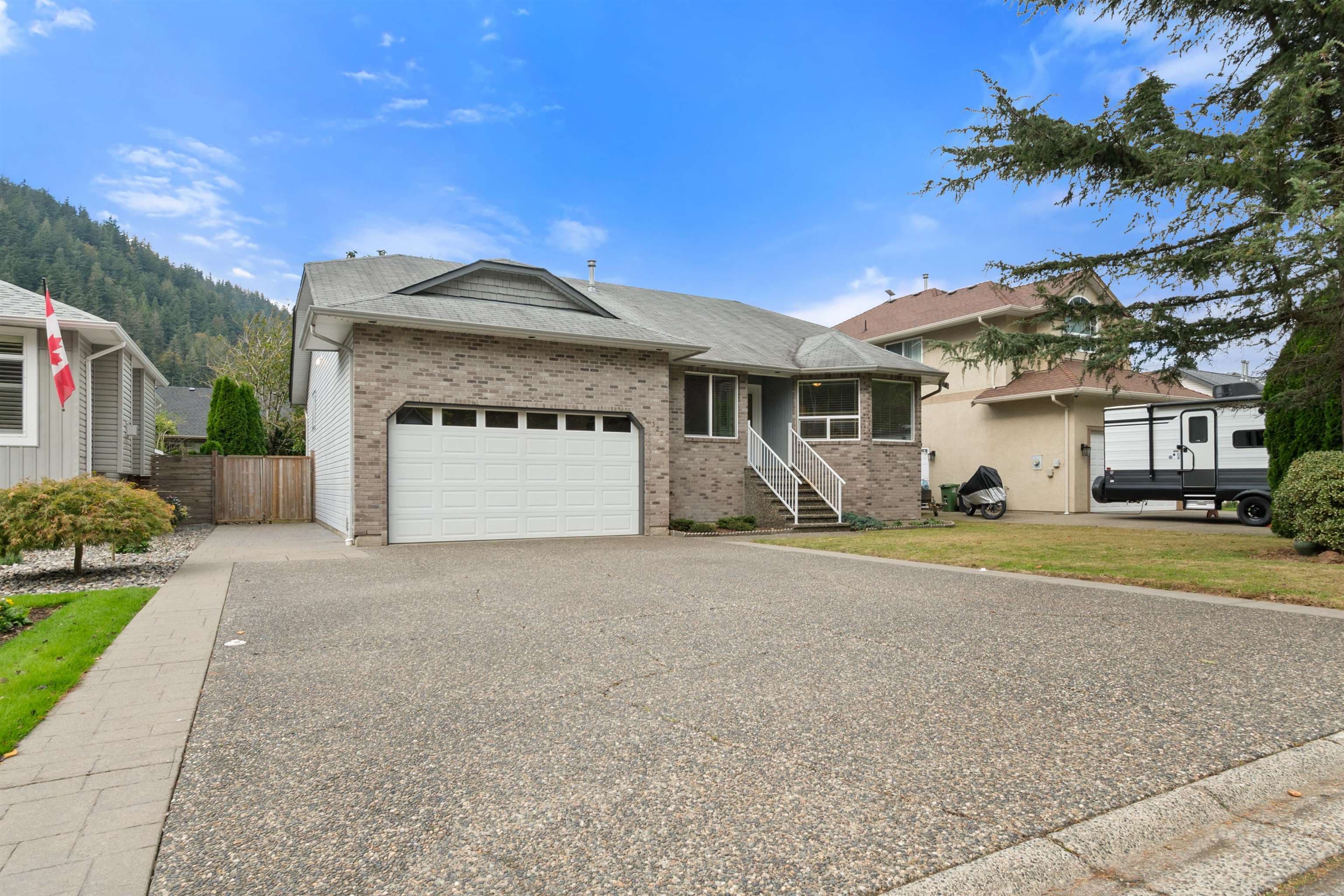 322 Miami River Drive, Harrison Hot Springs, V0M 1K0 — photo 2