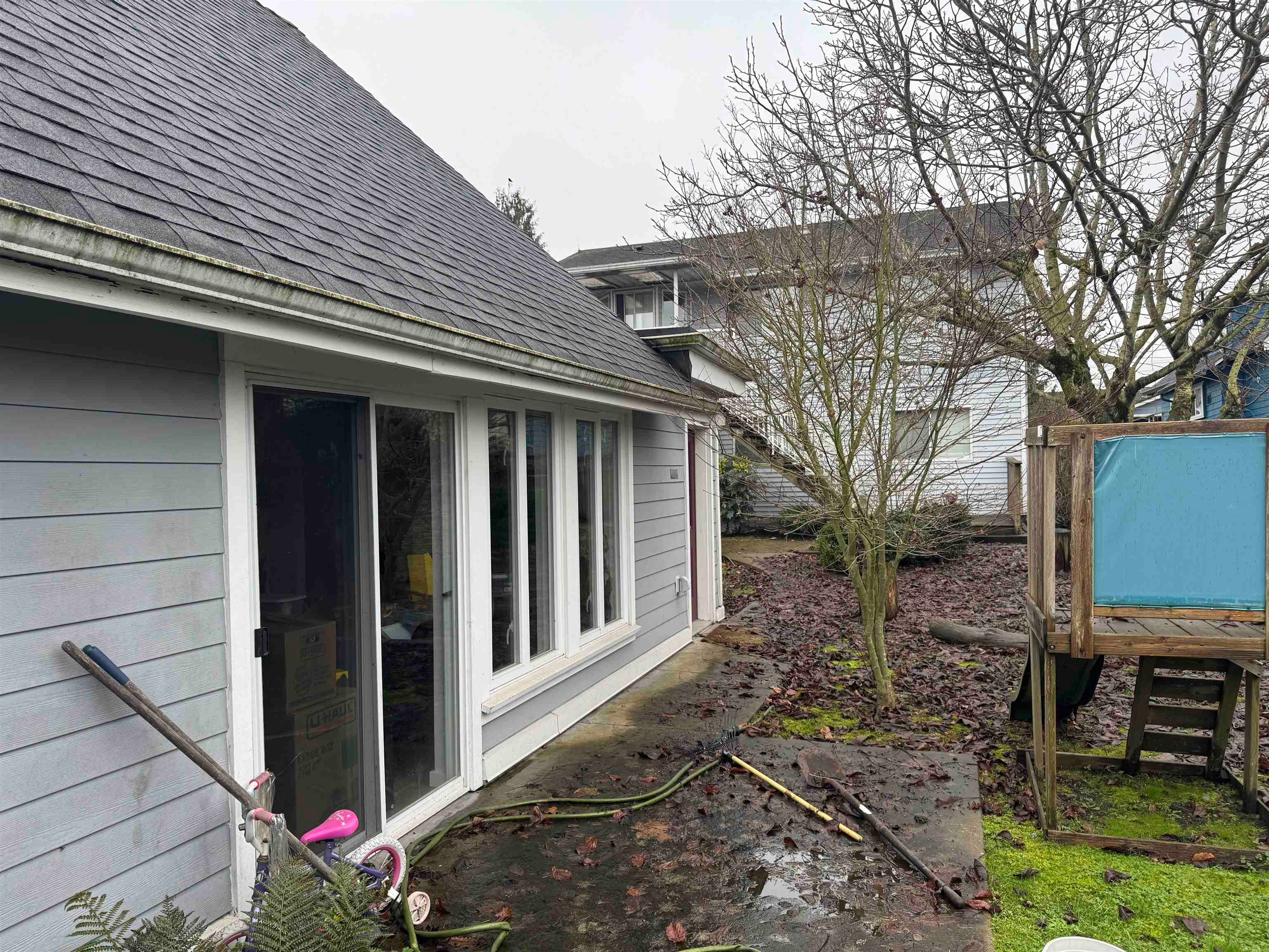 307 Boyne Street, New Westminster, V3M 5J9 — photo 3