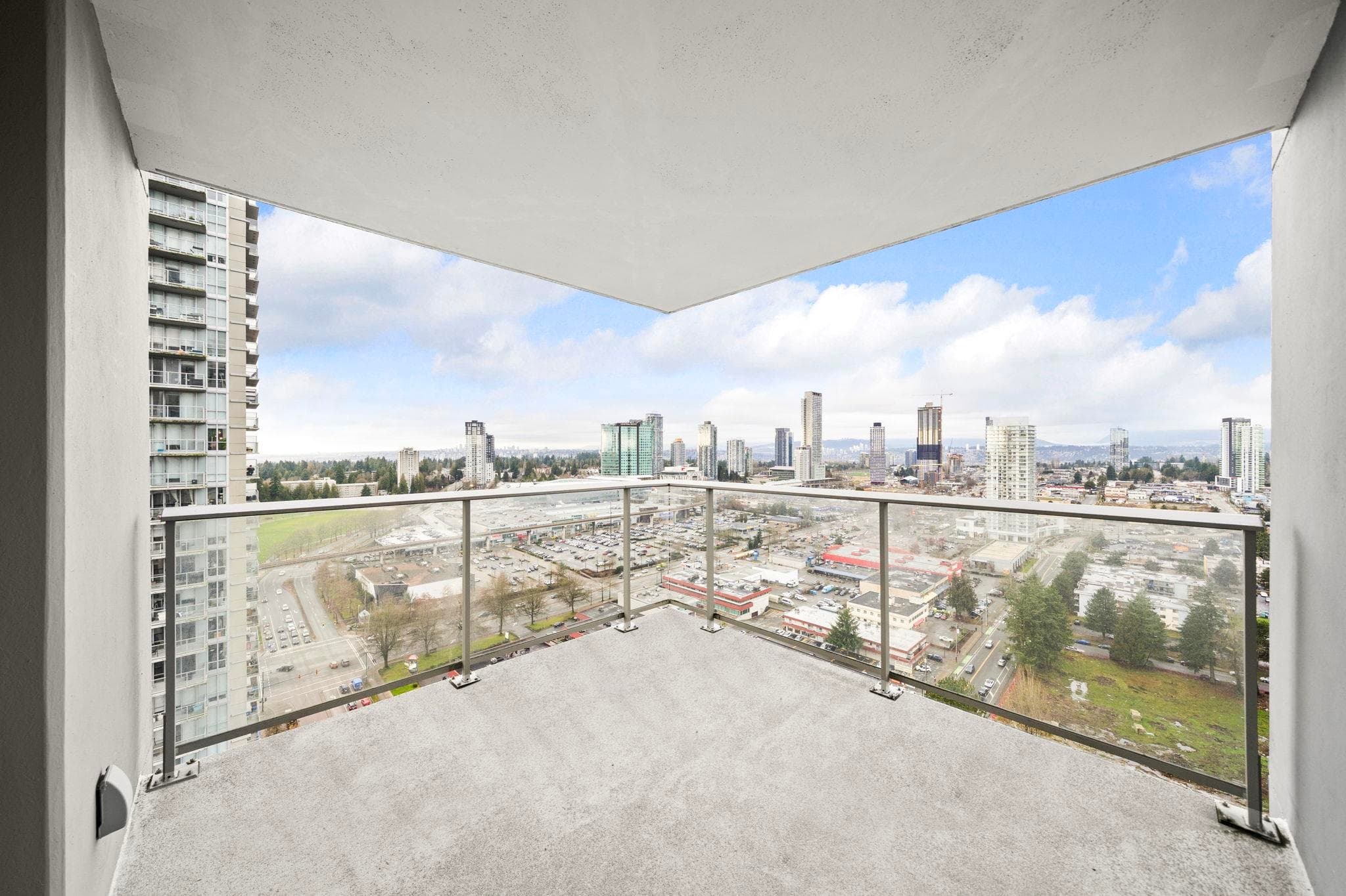 3209 - 13696 100 Avenue, Surrey, V3T 0L5 — photo 5