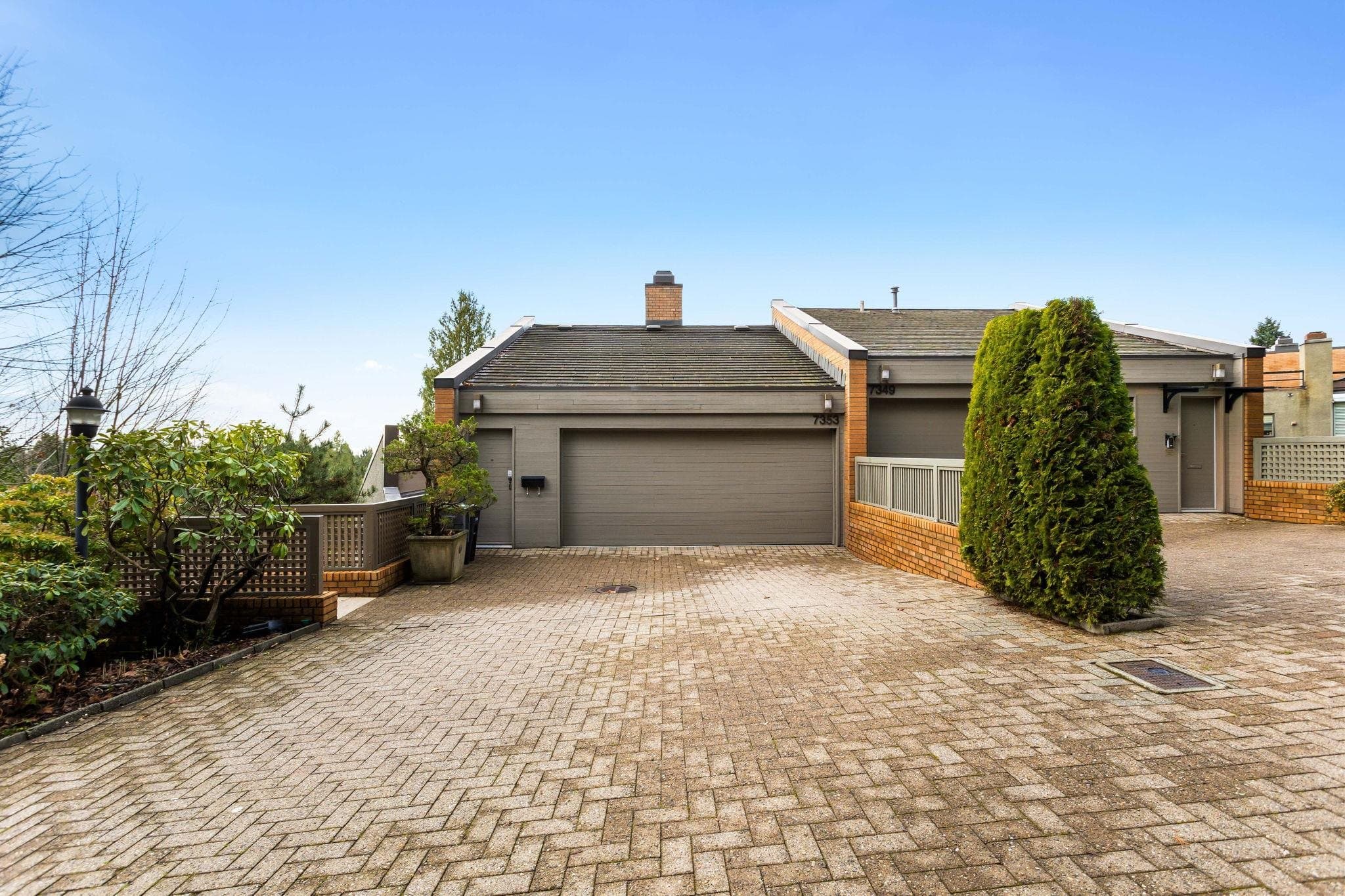 7353 Yew Street, Vancouver