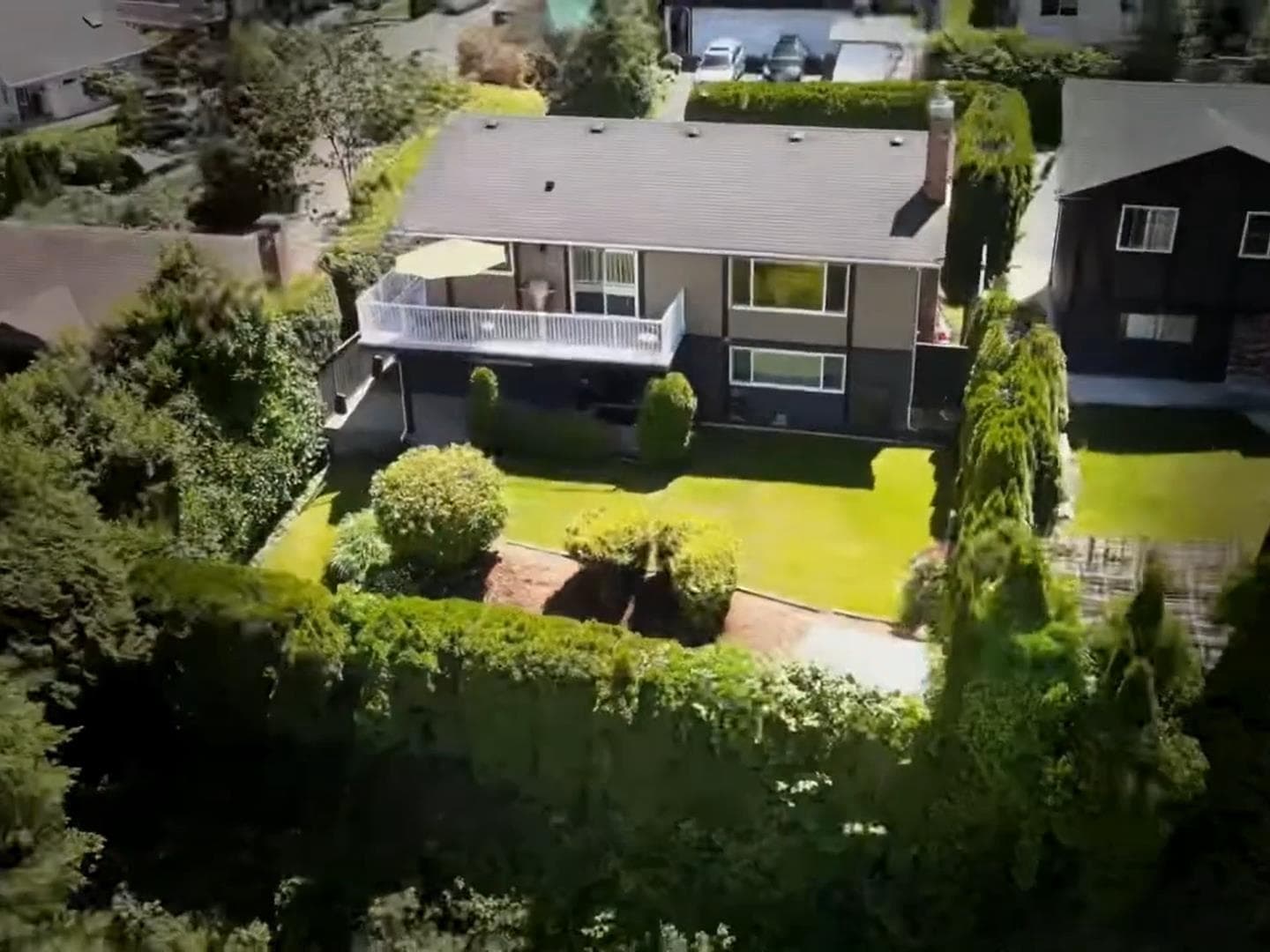 3222 Mariner Way, Coquitlam, V3C 4K7 — photo 3