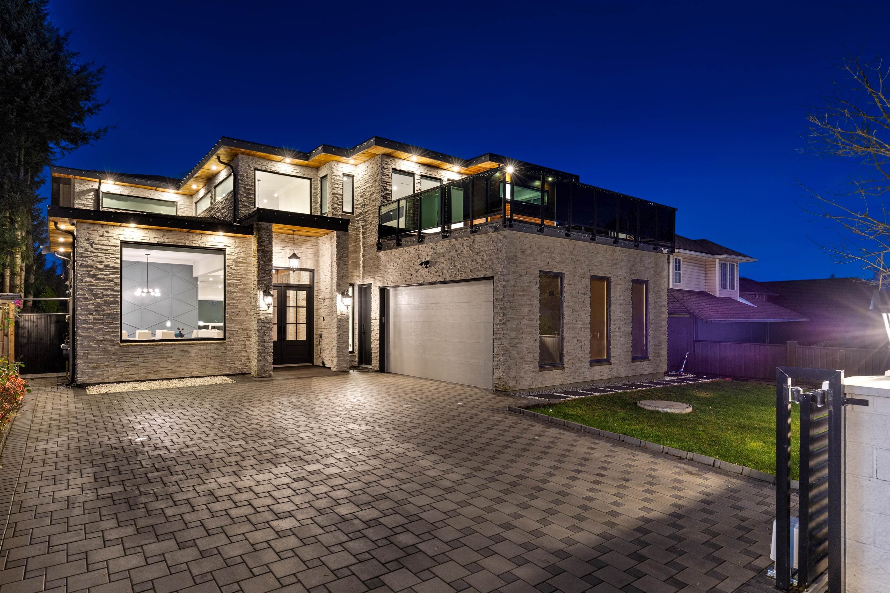 15901 88a Avenue, Surrey, V4N 2X9 — photo 1