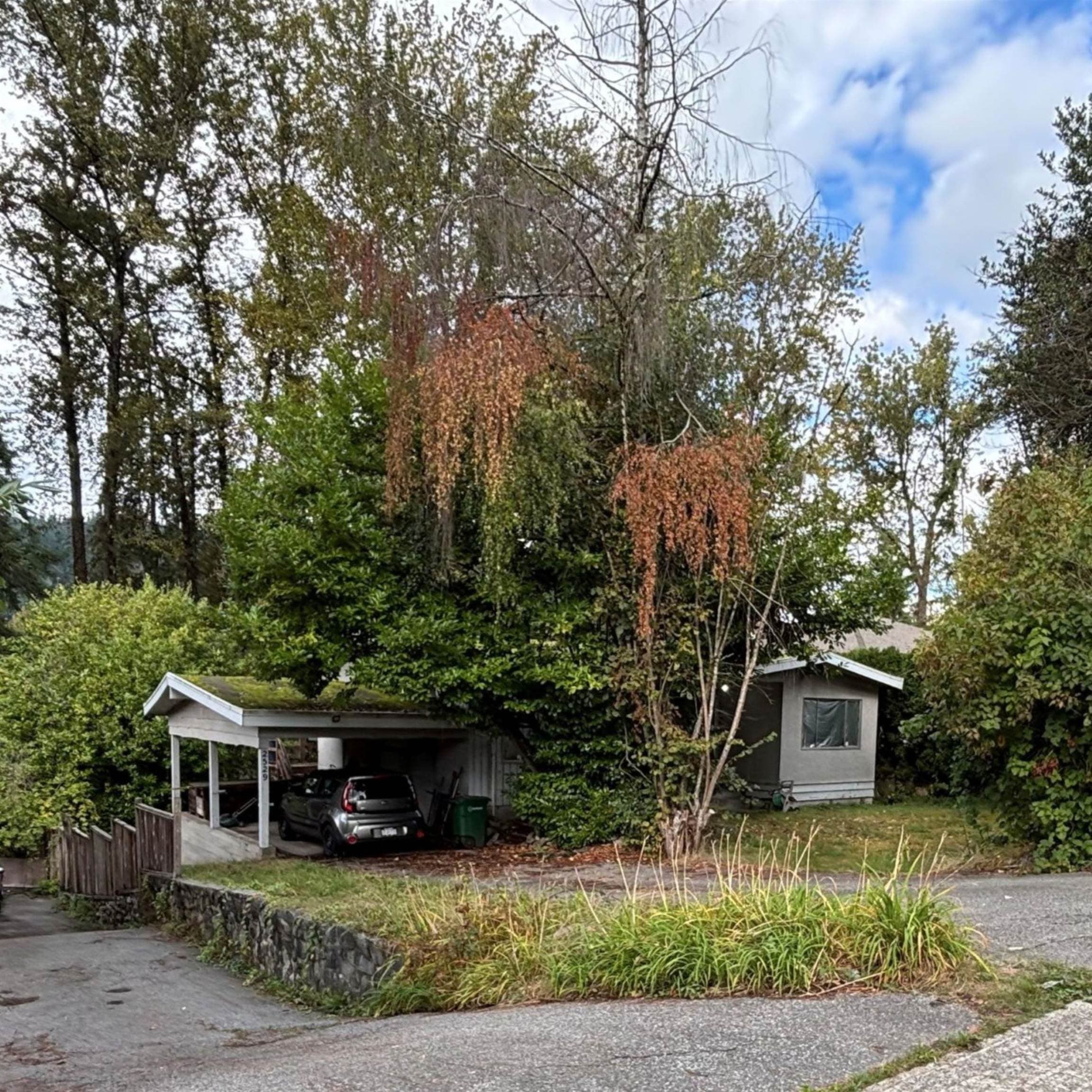 2529 Larkin Court, Burnaby, V3J 1E1 — photo 3