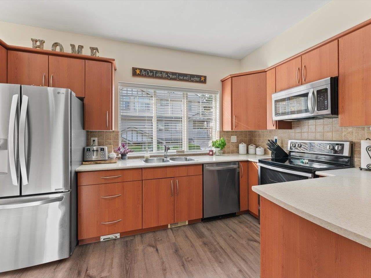 2 - 2733 Parkway Drive, Surrey, V4P 3P7 — photo 4