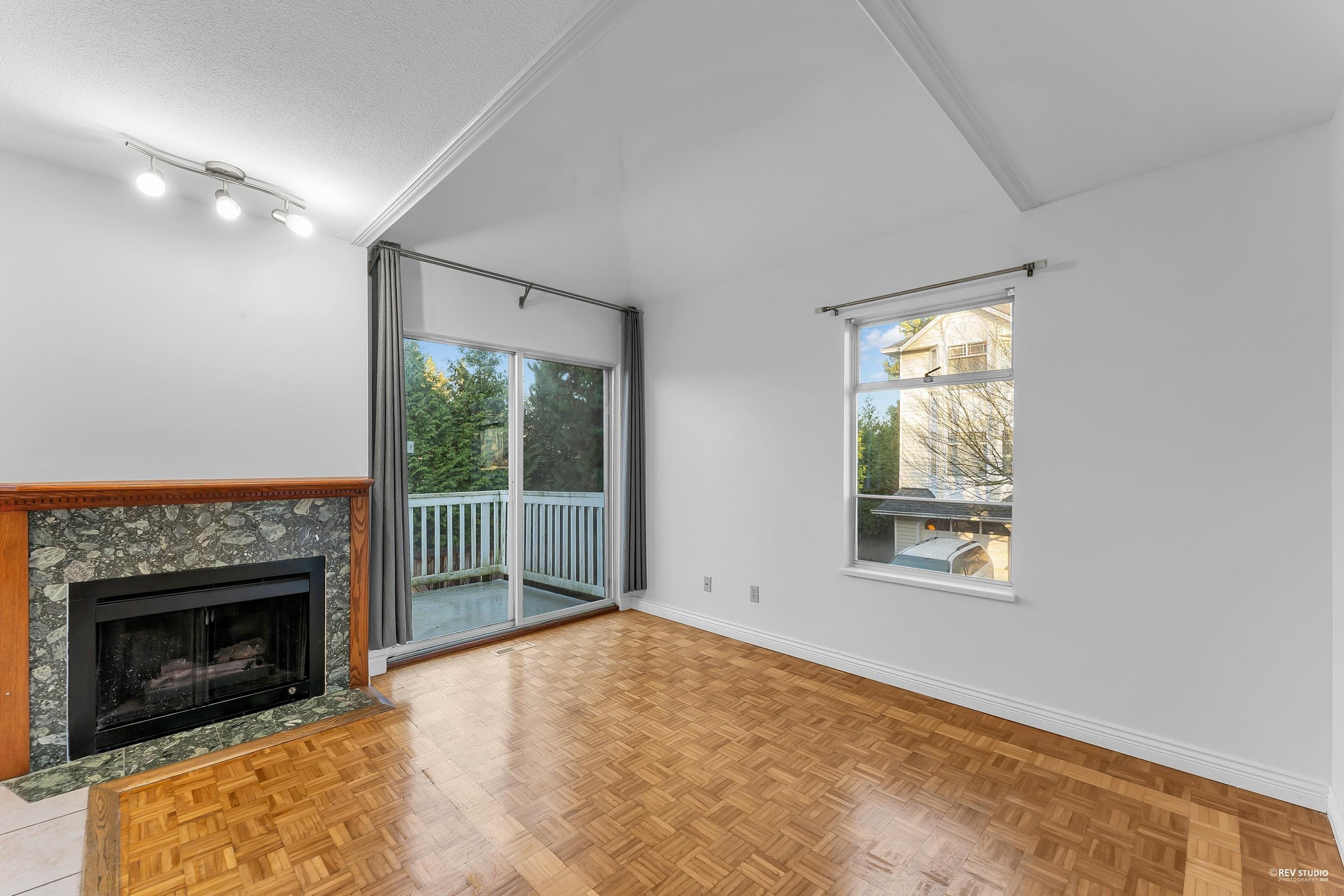 16 - 15550 89 Avenue, Surrey, V3R 1N1 — photo 5