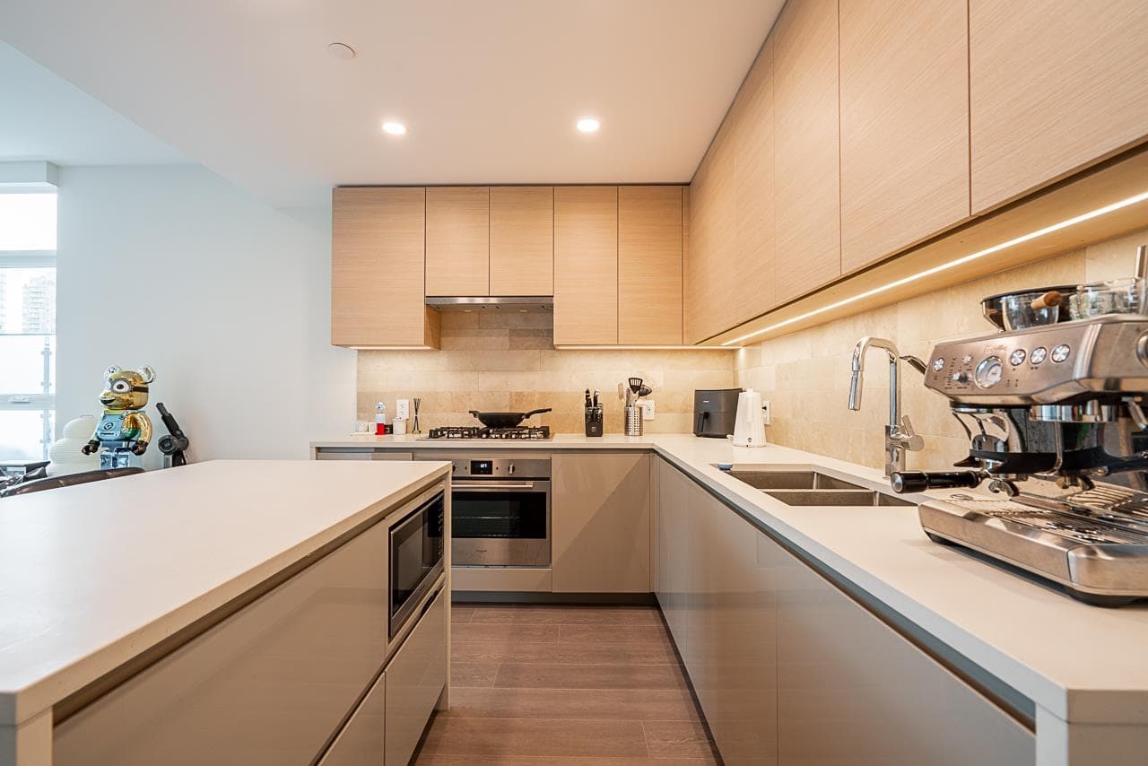 610 - 2108 Gilmore Avenue, Burnaby, V5C 0N8 — photo 5