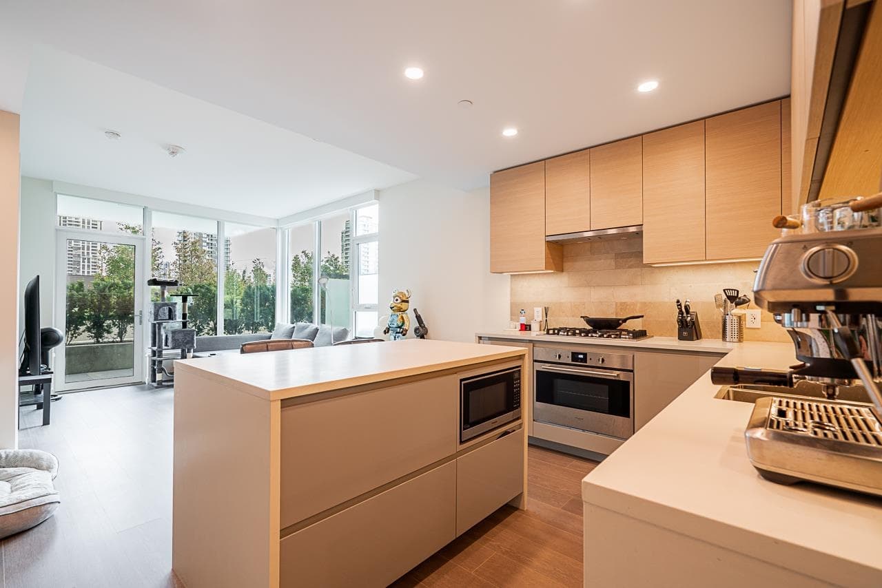 610 - 2108 Gilmore Avenue, Burnaby, V5C 0N8 — photo 4