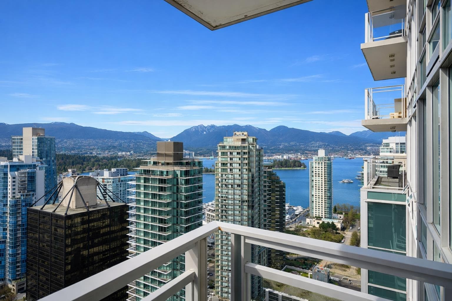 2806 - 1288 W Georgia Street, Vancouver, V6E 4R3 — photo 2