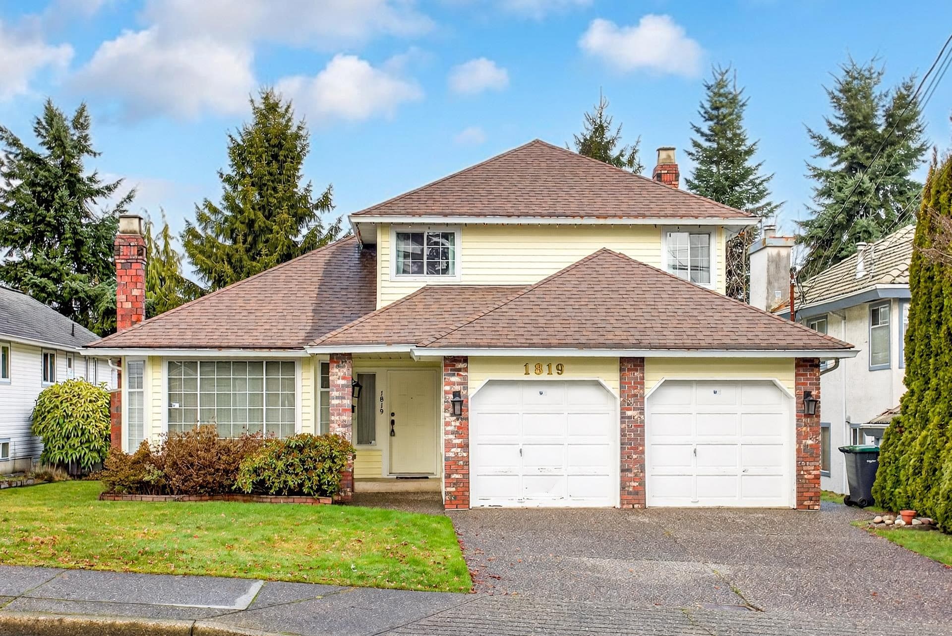 1819 Foster Avenue, Coquitlam