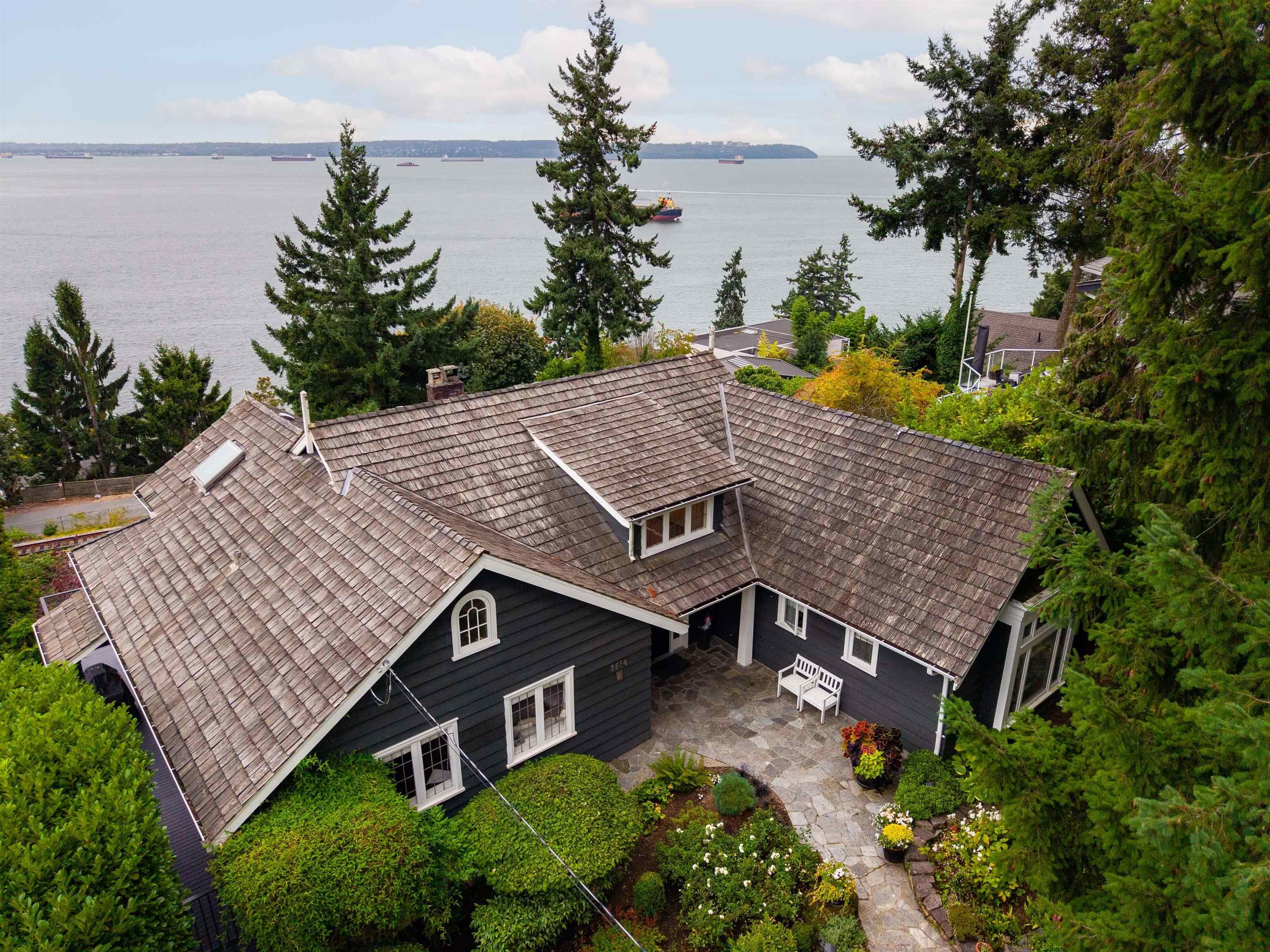 3654 Creery Avenue, West Vancouver — sold