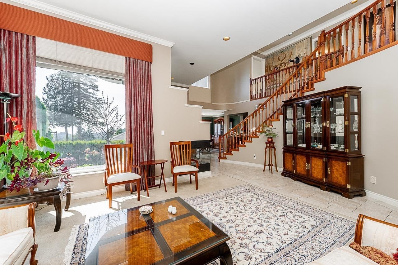 180 W Osborne Road, North Vancouver, V7N 2P8 — photo 4