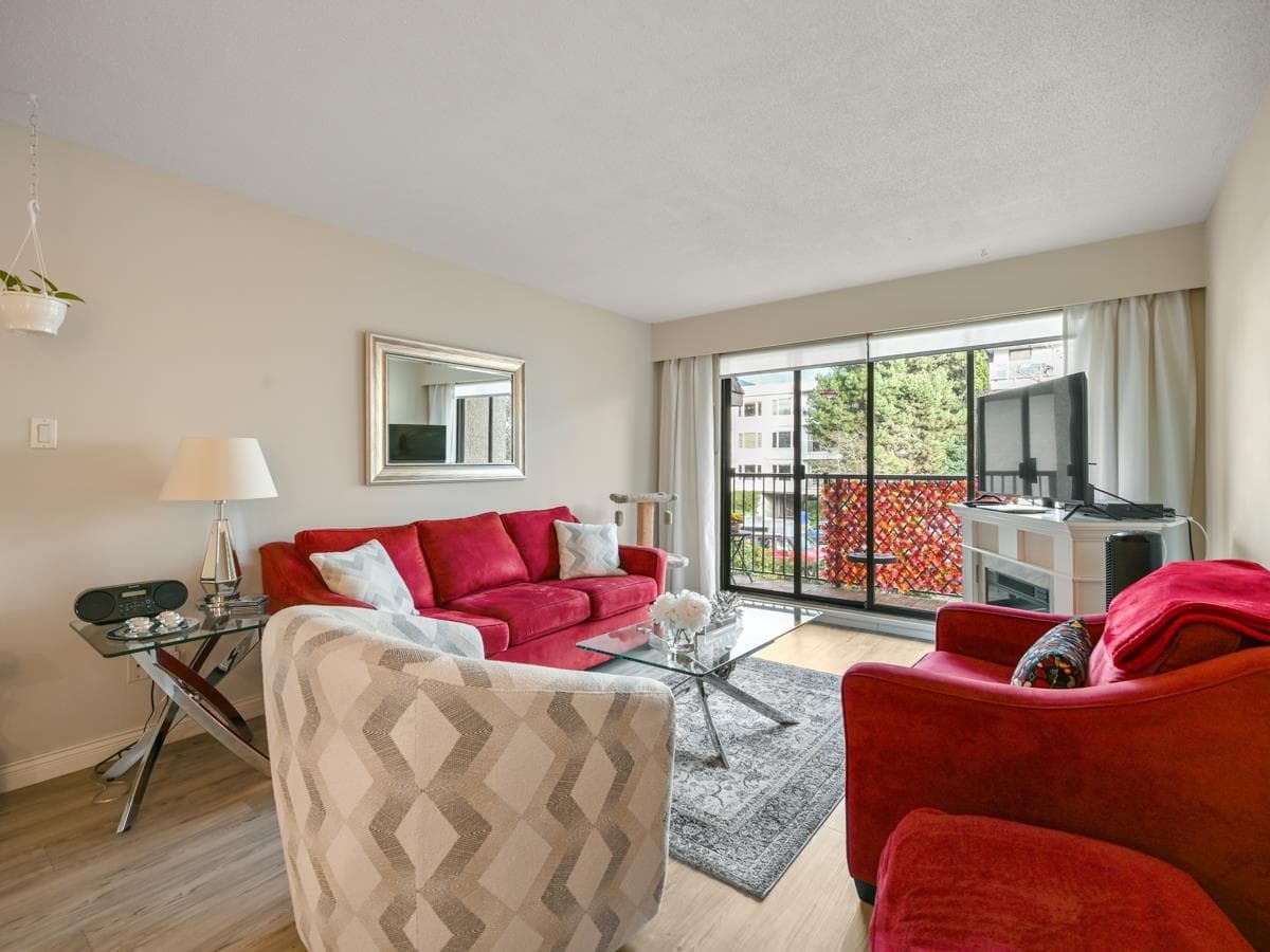 205 - 307 W 2nd Street, North Vancouver, V7M 1E2 — photo 2
