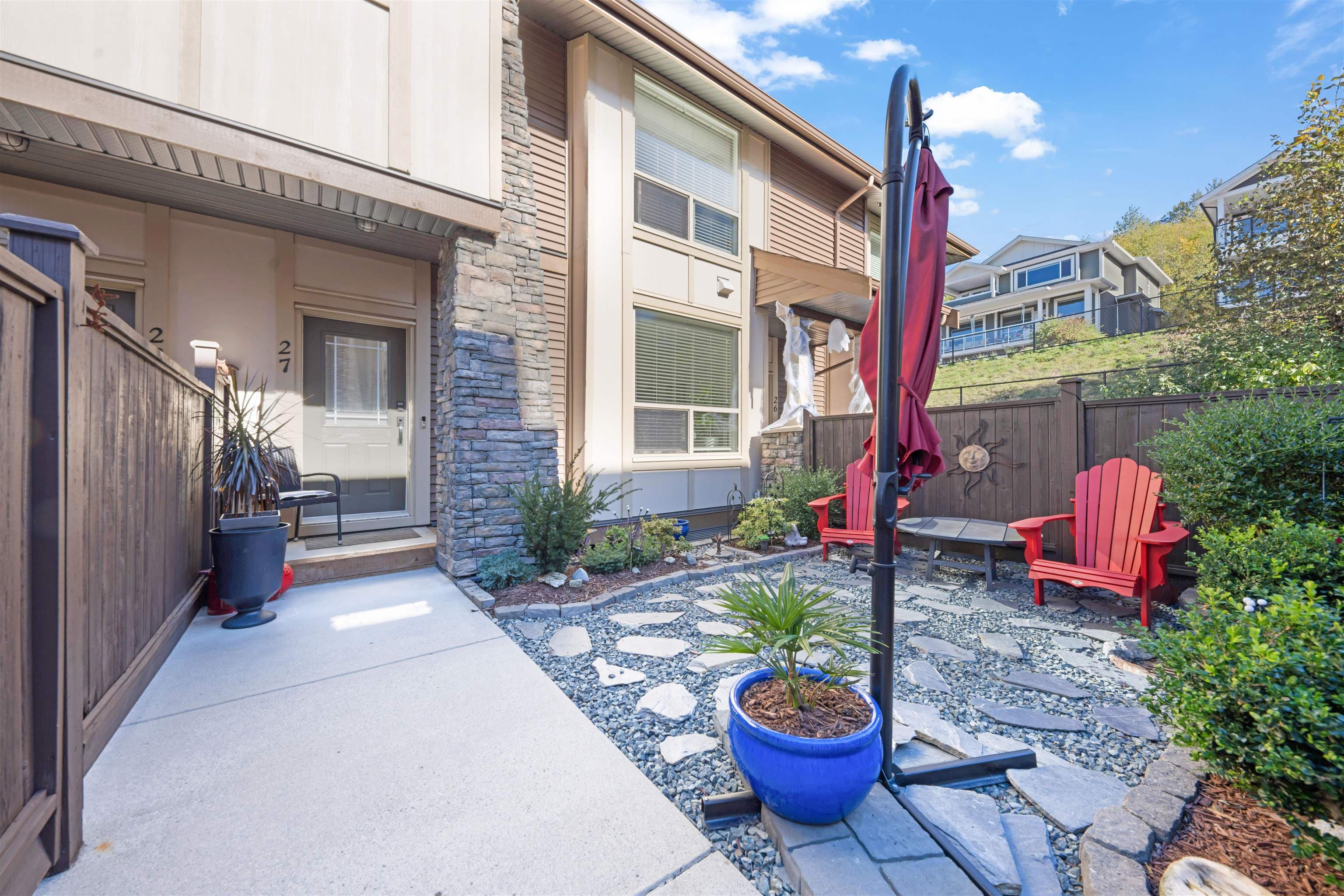 27 - 10550 248 Street, Maple Ridge, V2W 0H9 — photo 1