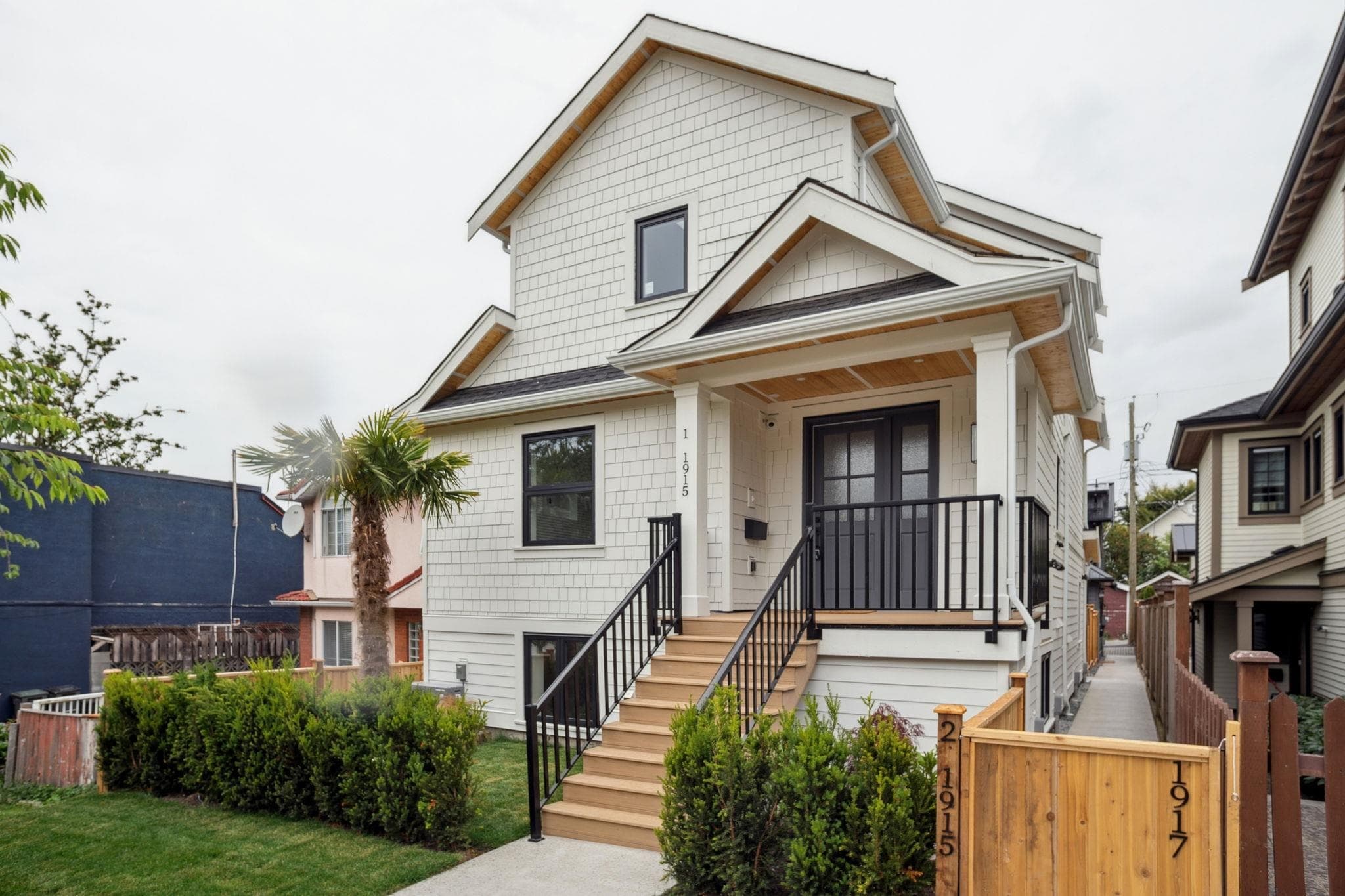 1 - 1915 E 3rd Avenue, Vancouver, V5N 1H4 — photo 1