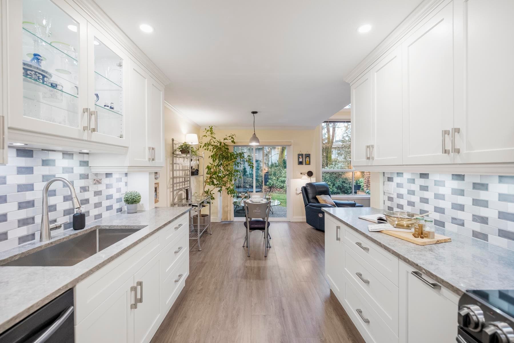 109 - 10250 155a Street, Surrey, V3R 4K5 — photo 5