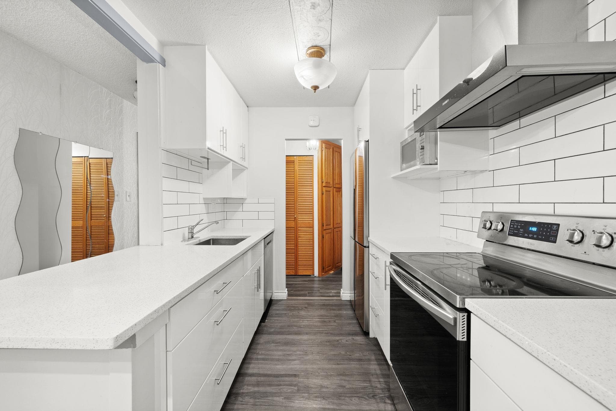 301 - 620 Seventh Avenue, New Westminster, V3M 5T6 — photo 5
