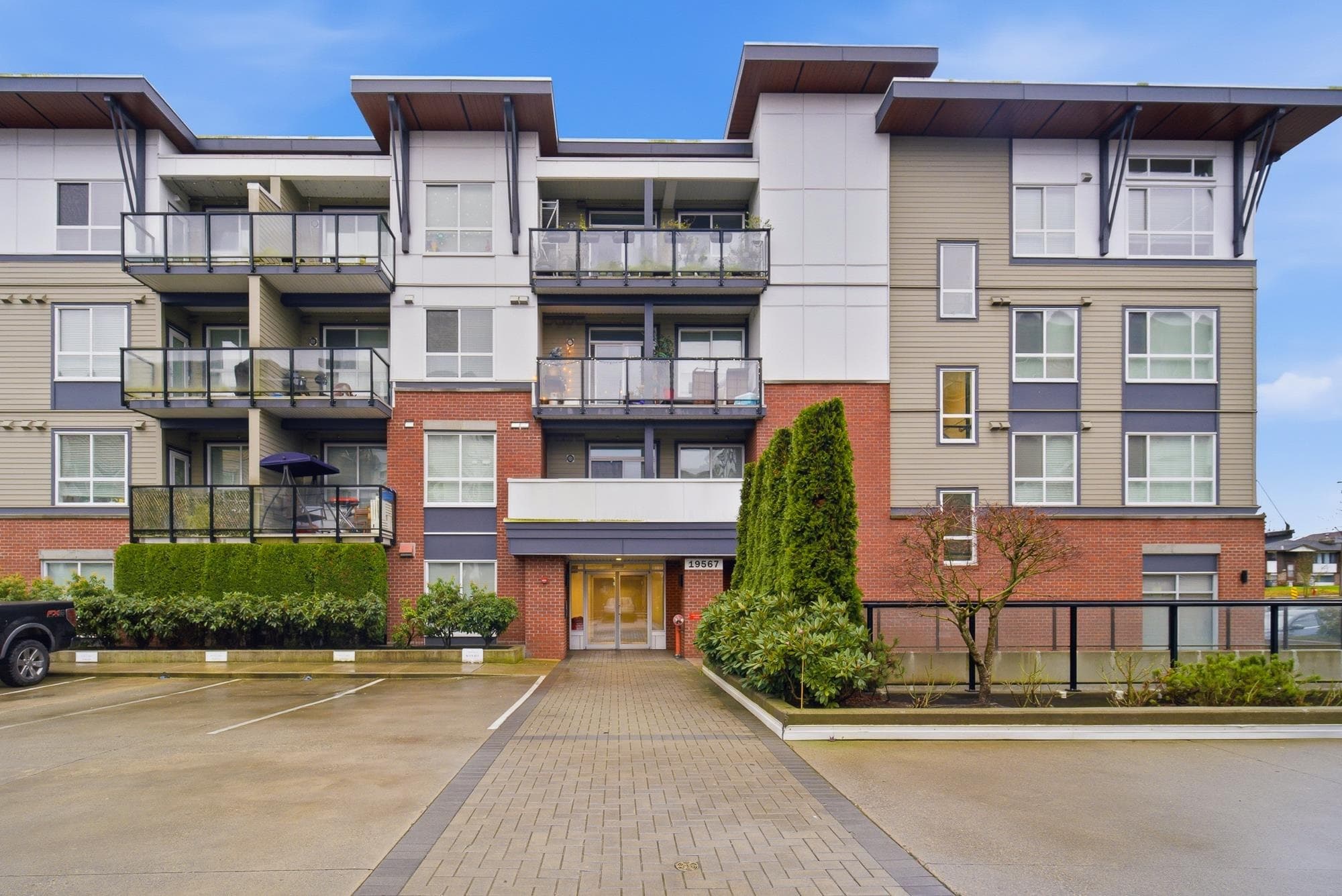309 - 19567 64 Avenue, Surrey, V3S 7H8 — photo 1