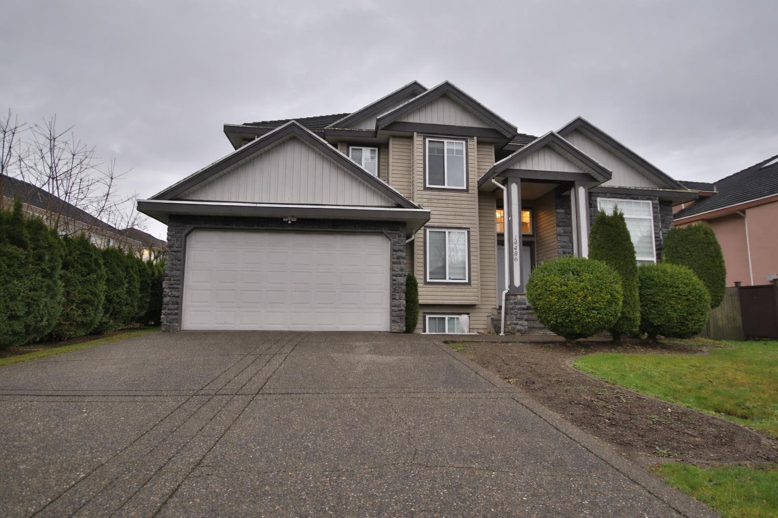 14486 74a Avenue, Surrey, V3S 0S3 — photo 1