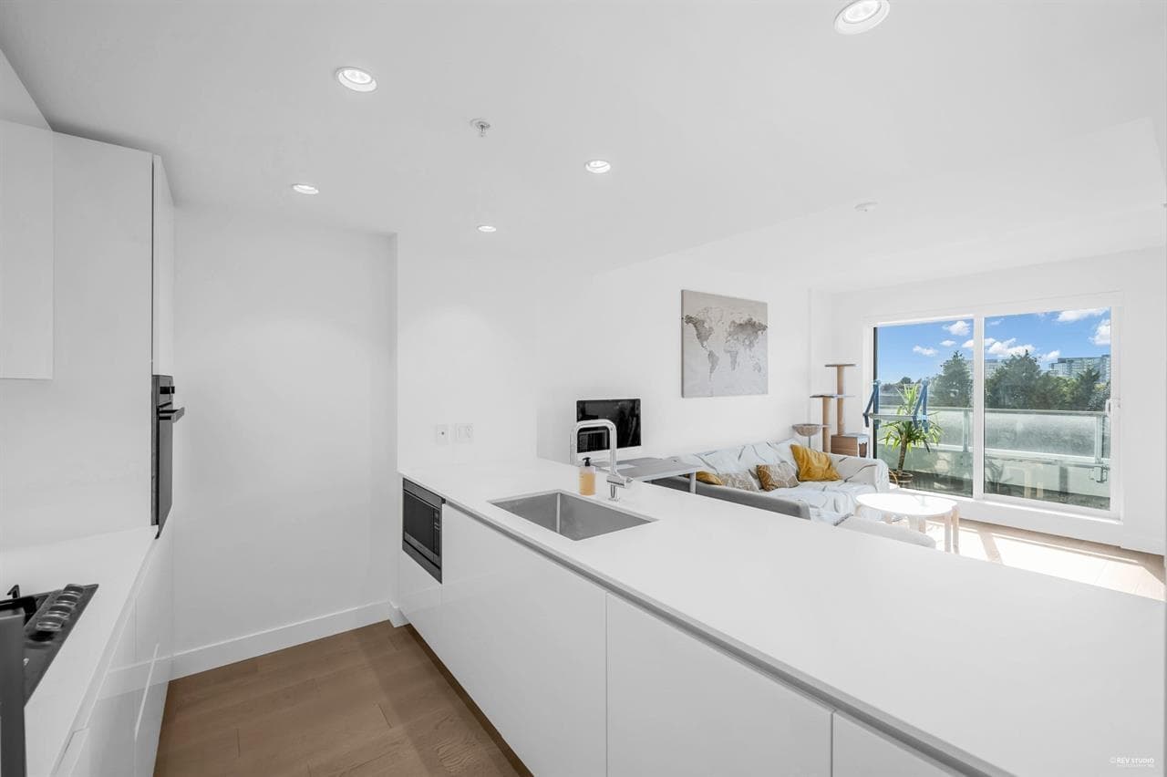 604 - 5766 Gilbert Road, Richmond, V6X 1B7 — photo 5