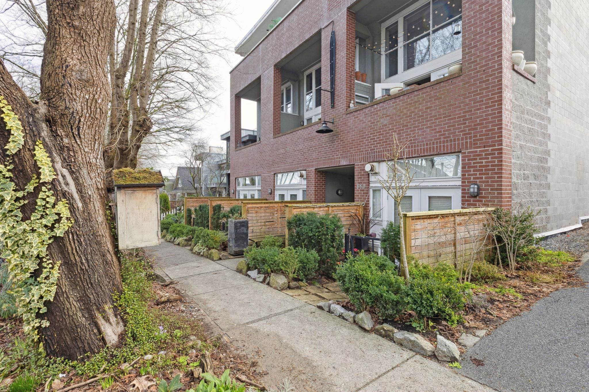 307 - 980 W 22nd Avenue, Vancouver, V5Z 2A1 — photo 1