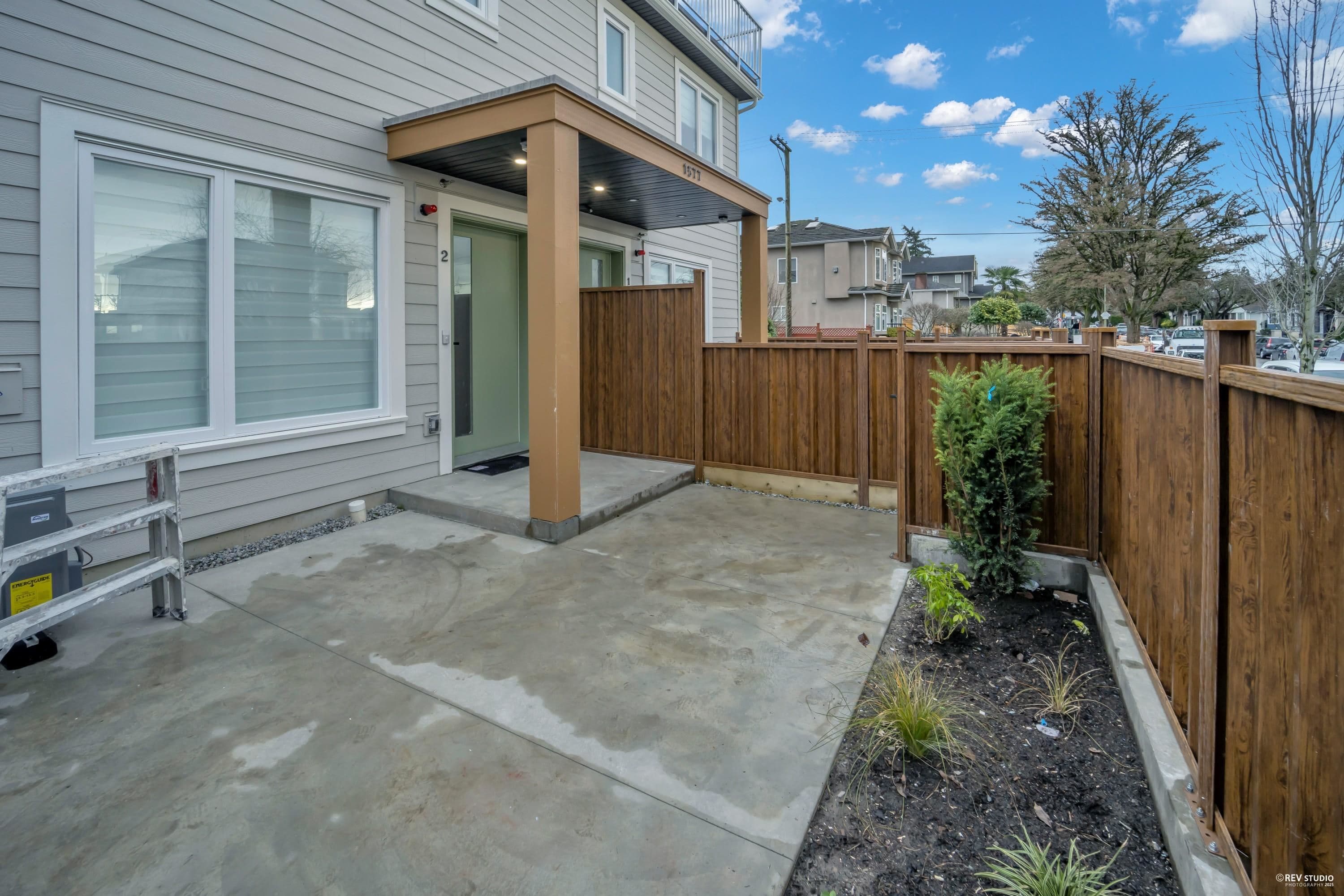 2 - 1577 E 58th Avenue, Vancouver, V5P 2C1 — photo 2
