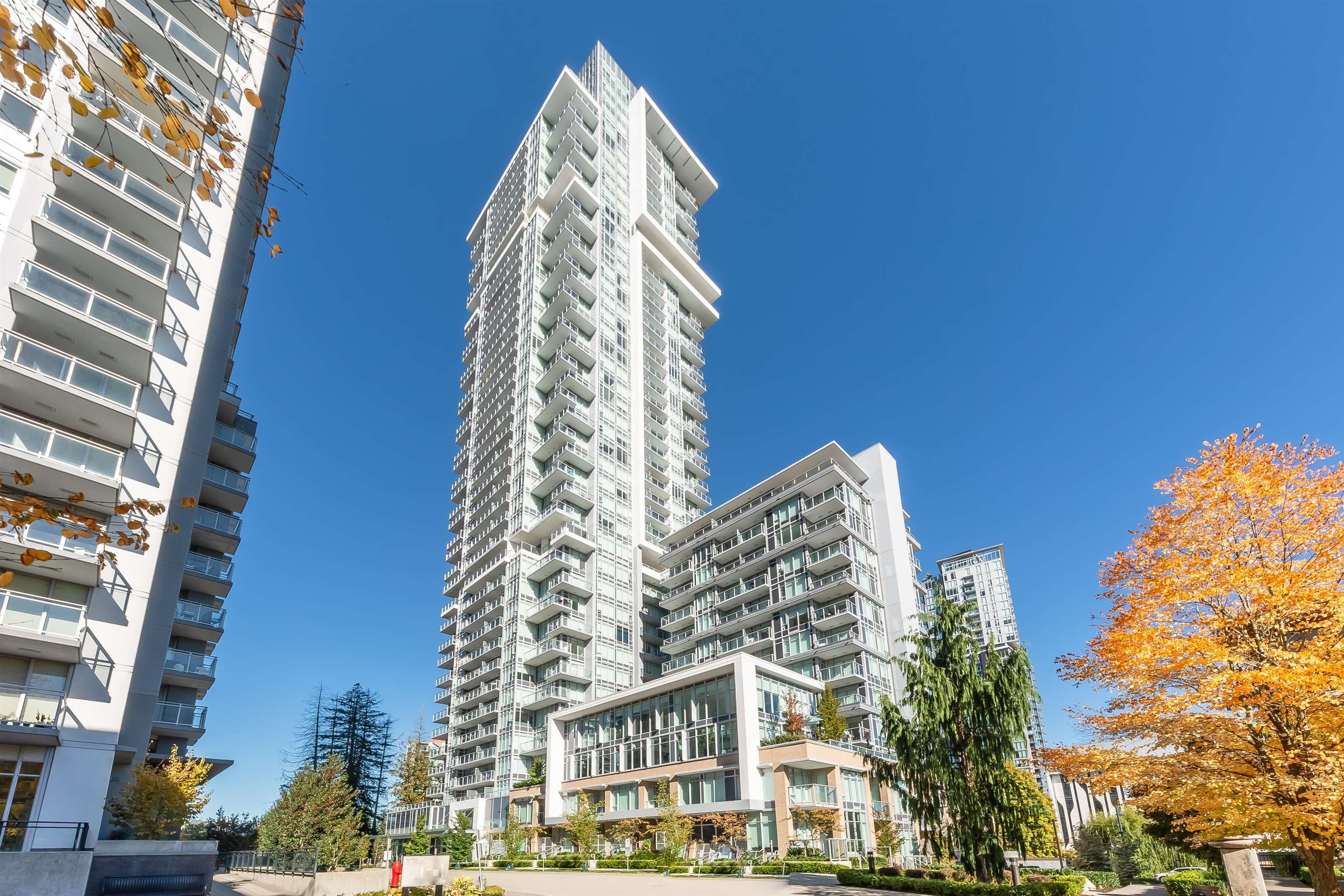 3305 - 13350 Central Avenue, Surrey, V3T 0S1 — photo 1