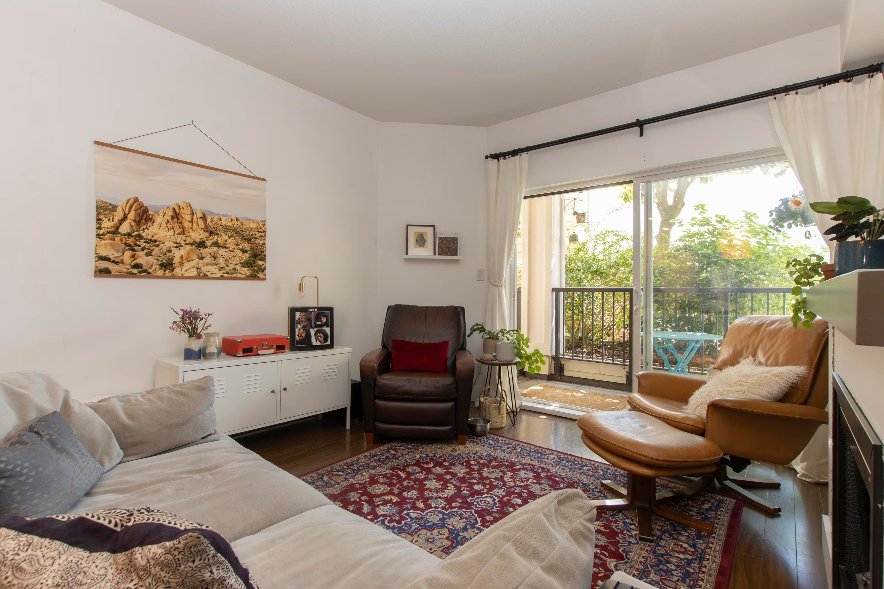 220 - 1336 Main Street, Squamish, V8B 0R2 — photo 4
