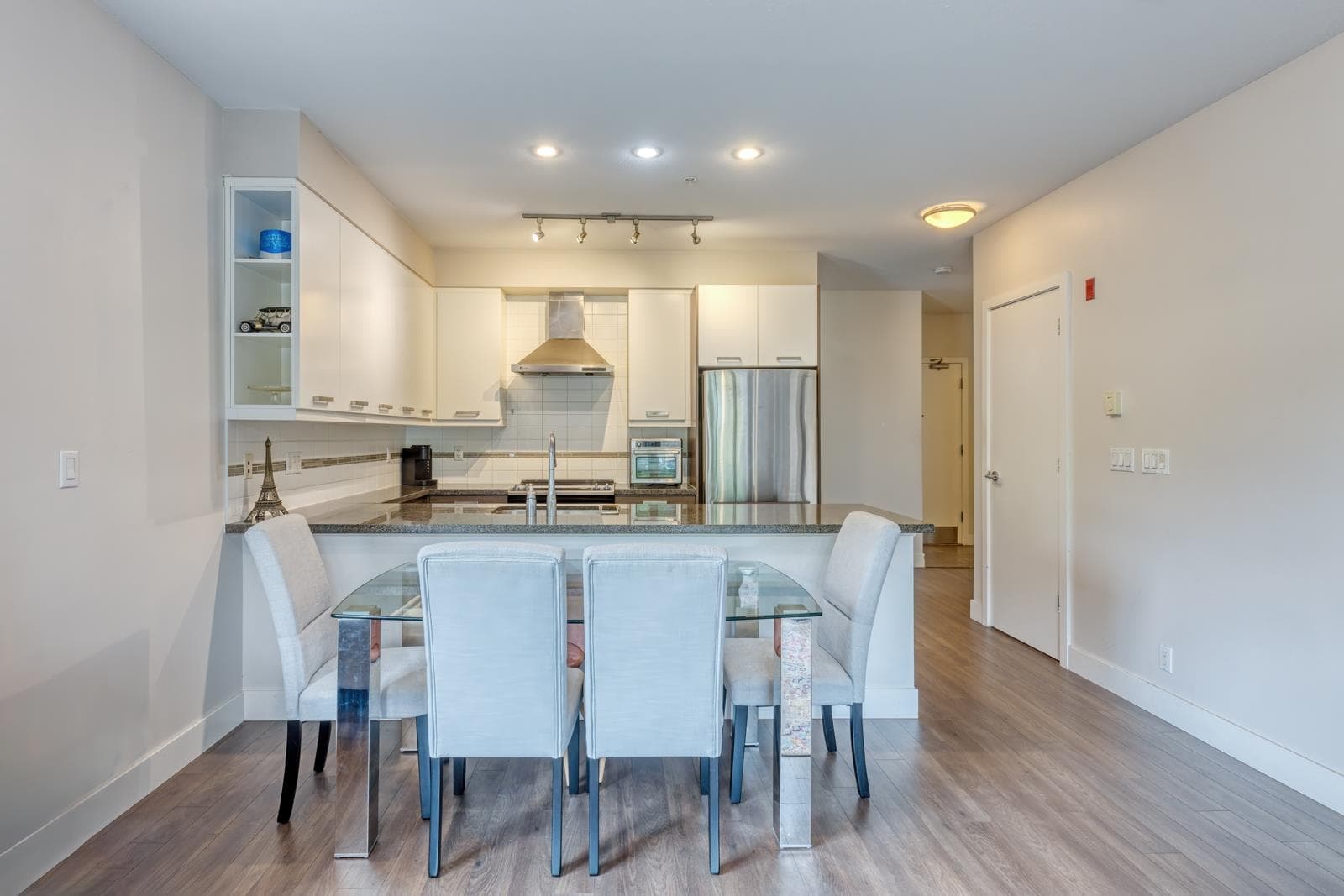 304 - 1273 Marine Drive, North Vancouver, V7P 1T3 — photo 5