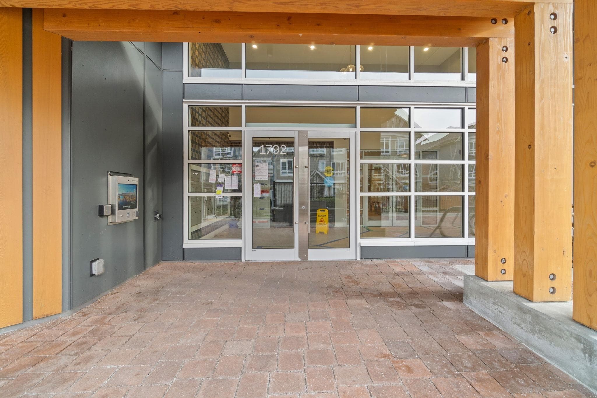 104 - 1792 Starling Drive, Tsawwassen, V4M 0E4 — photo 4