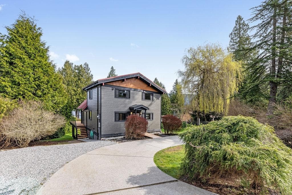 6176 Gale Avenue, Sechelt, V7Z 0L5 — photo 5