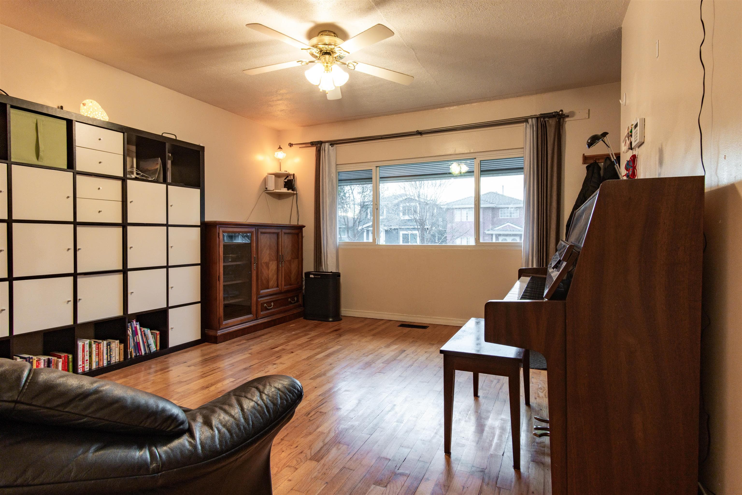 4458 Skeena Street, Vancouver, V5R 2L9 — photo 5