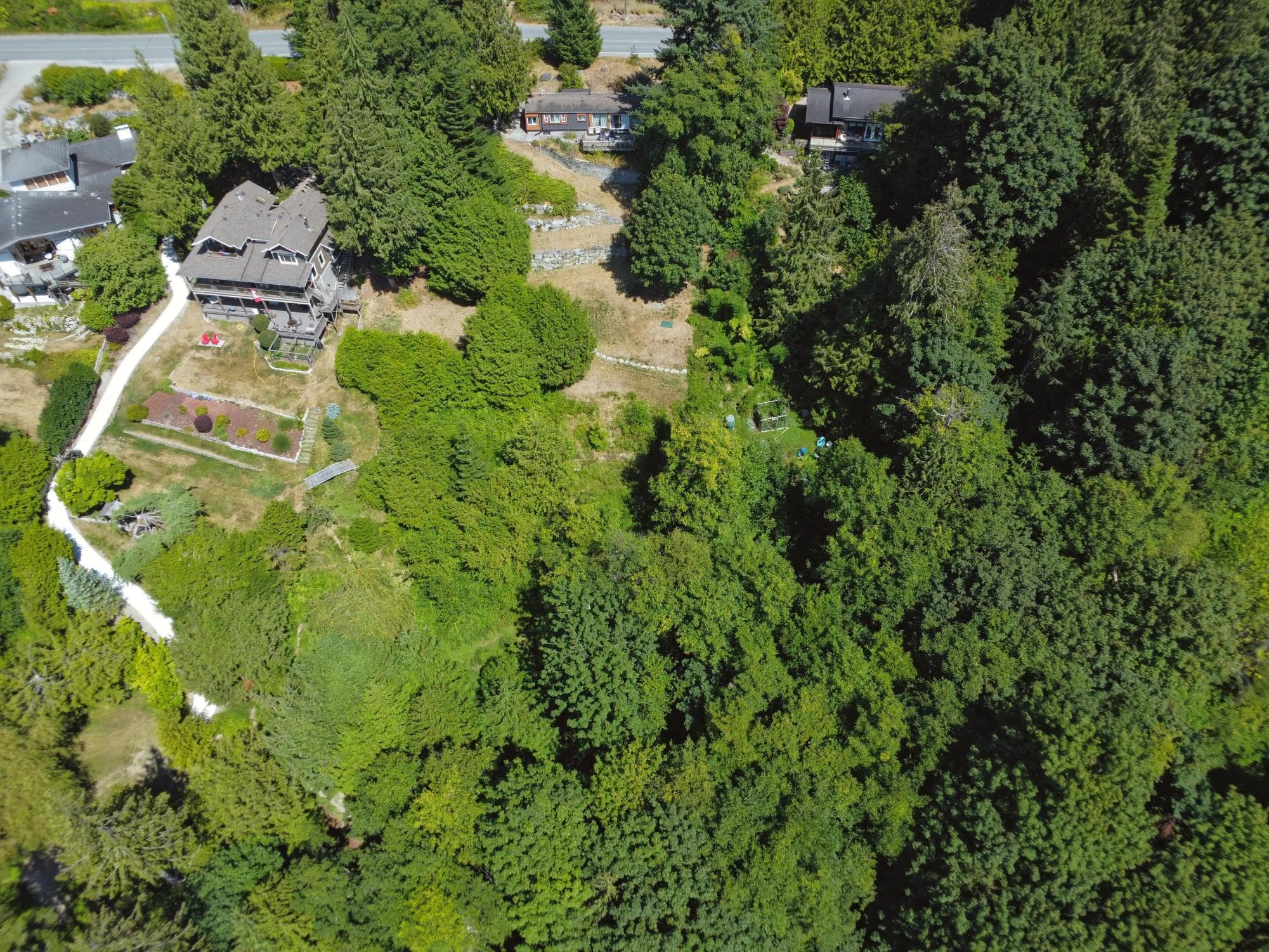 7949 Redrooffs Road, Halfmoon Bay, V7Z 1C6 — photo 2