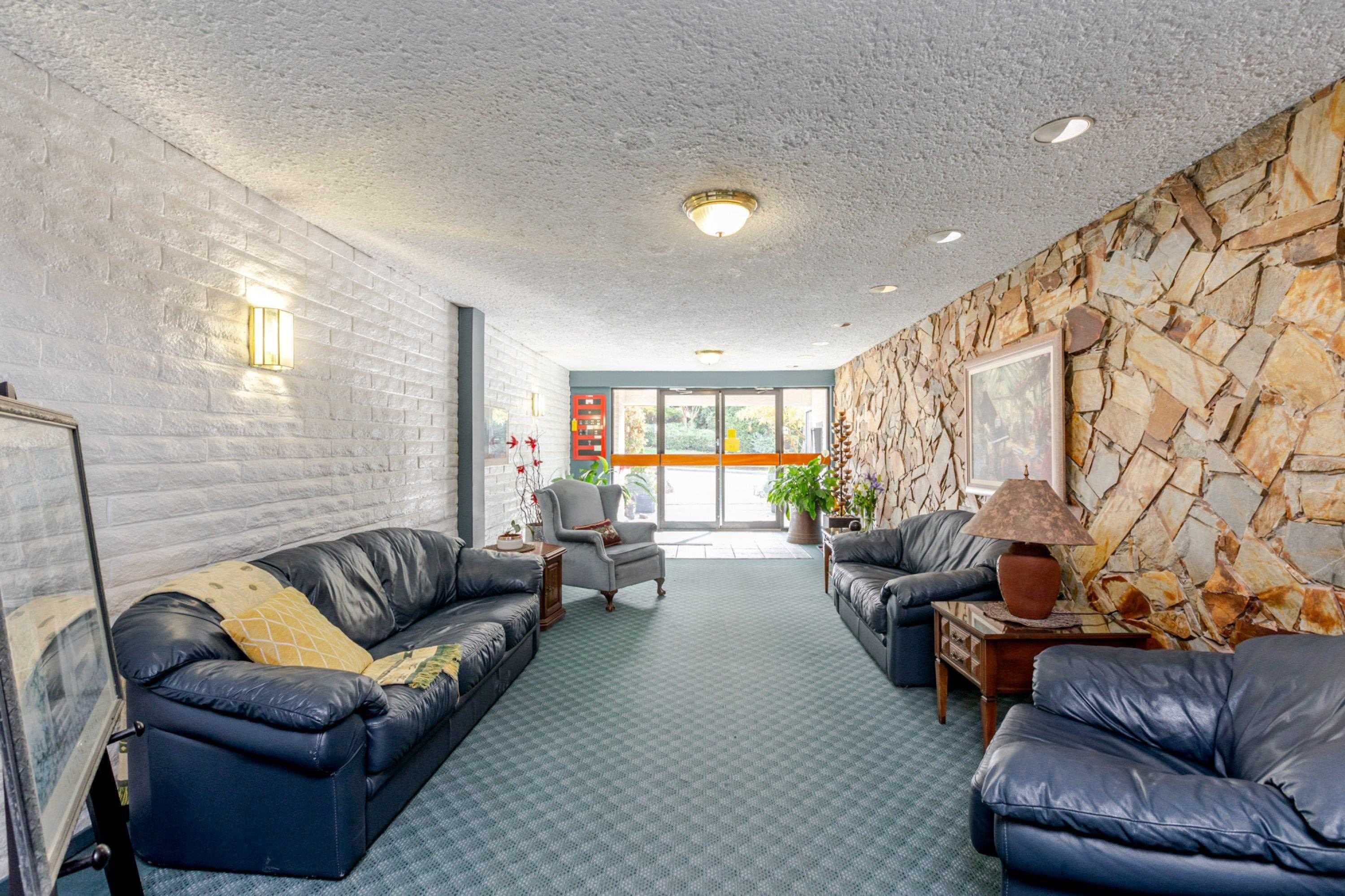 #304 - 1351 Martin Street, White Rock, V4B 3W6 — photo 5