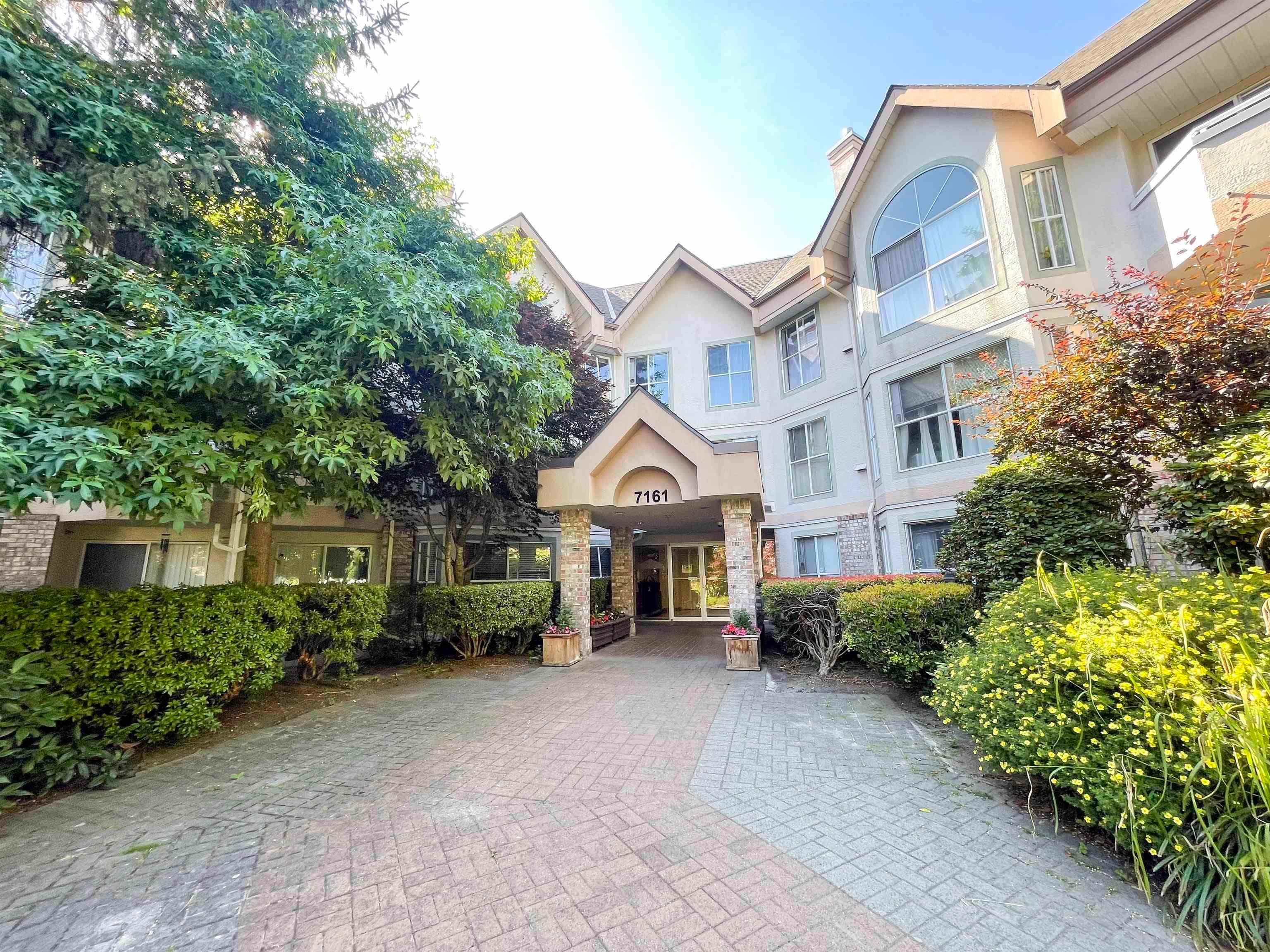 319 - 7161 121 Street, Surrey