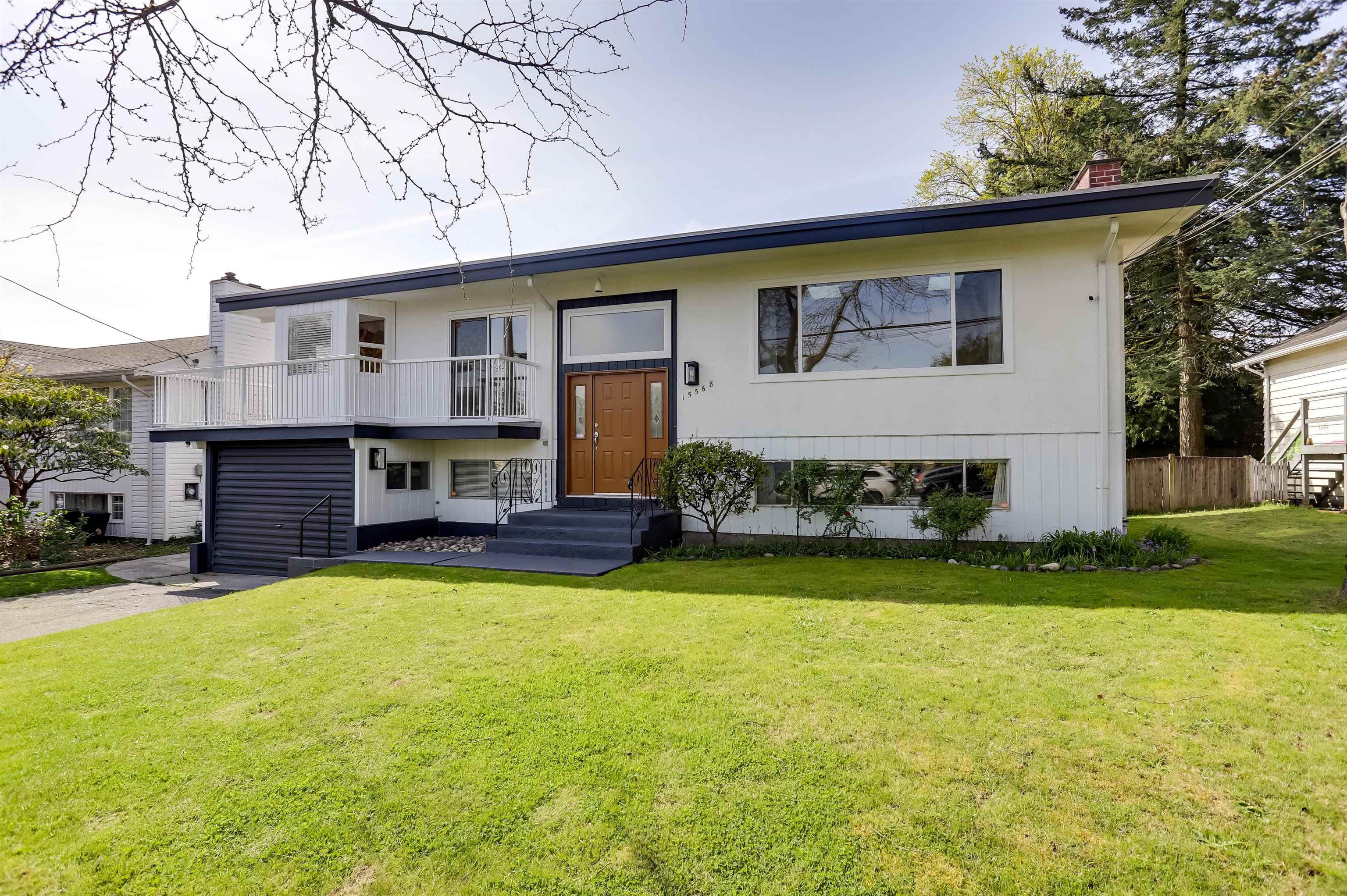 15568 Thrift Avenue, White Rock, V4B 2L9 — photo 1