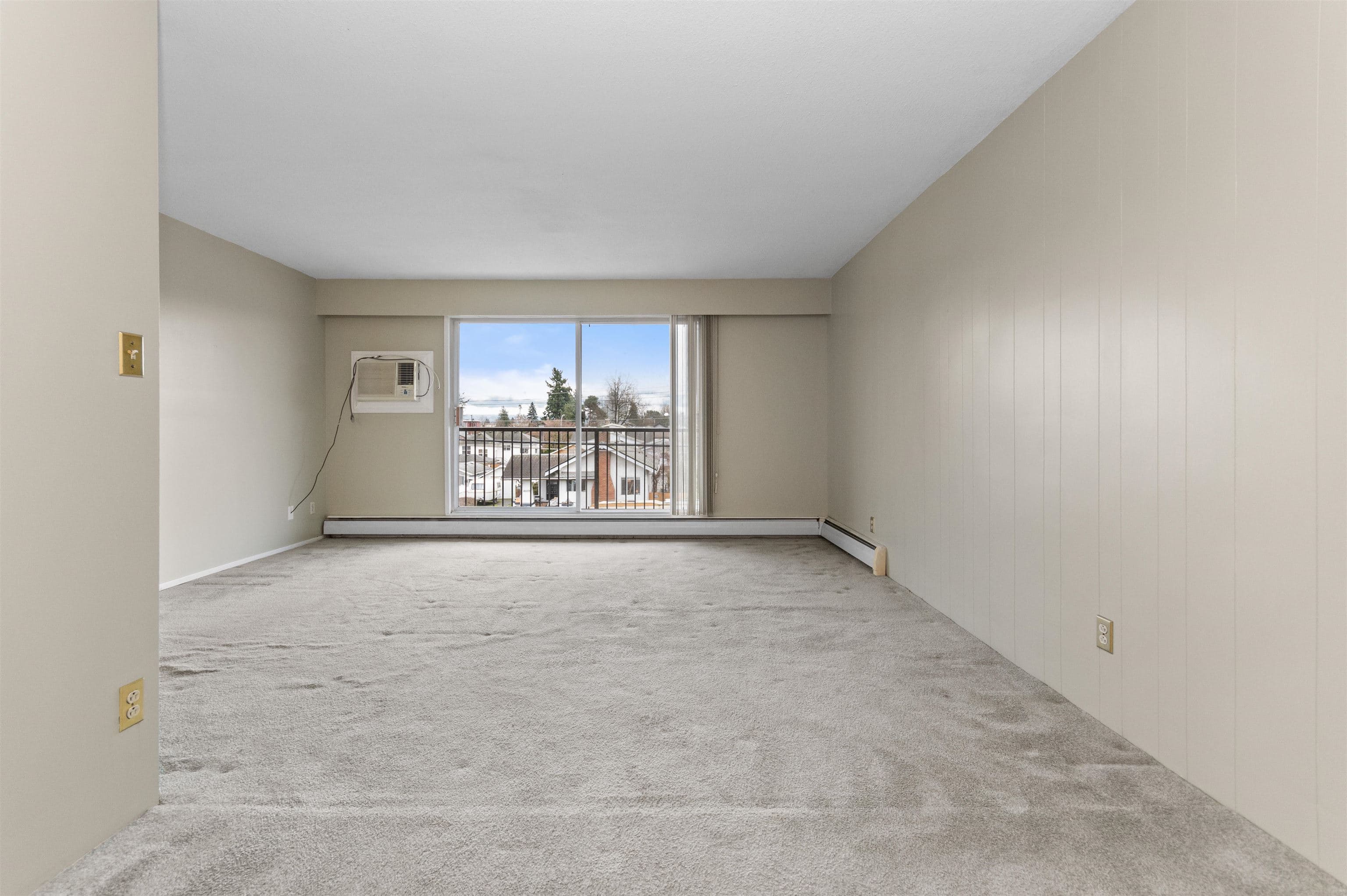 305 - 46165 Gore Avenue, Chilliwack, V2P 1Z9 — photo 2