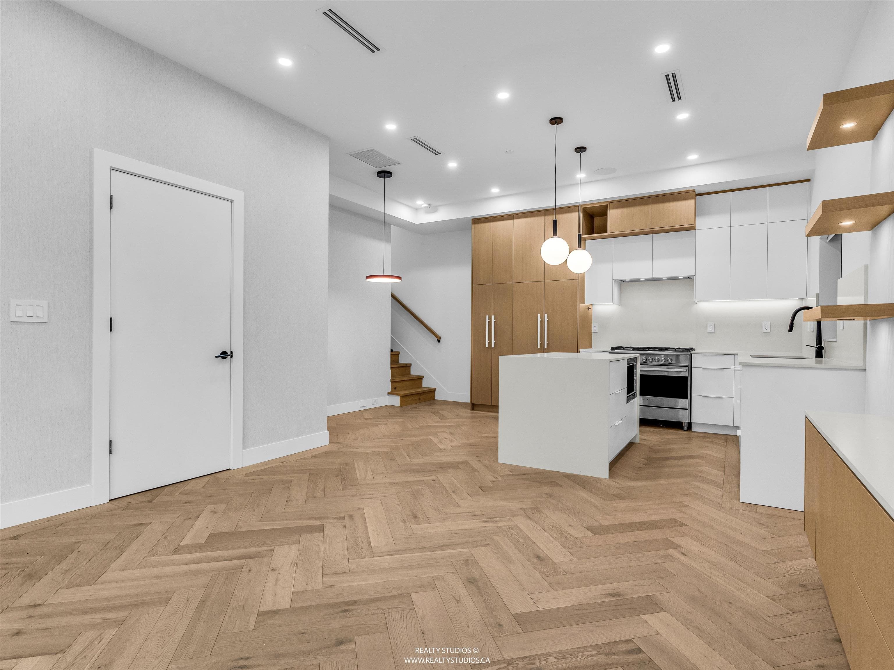 1 - 3118 Windsor Street, Vancouver, V5T 4B1 — photo 4