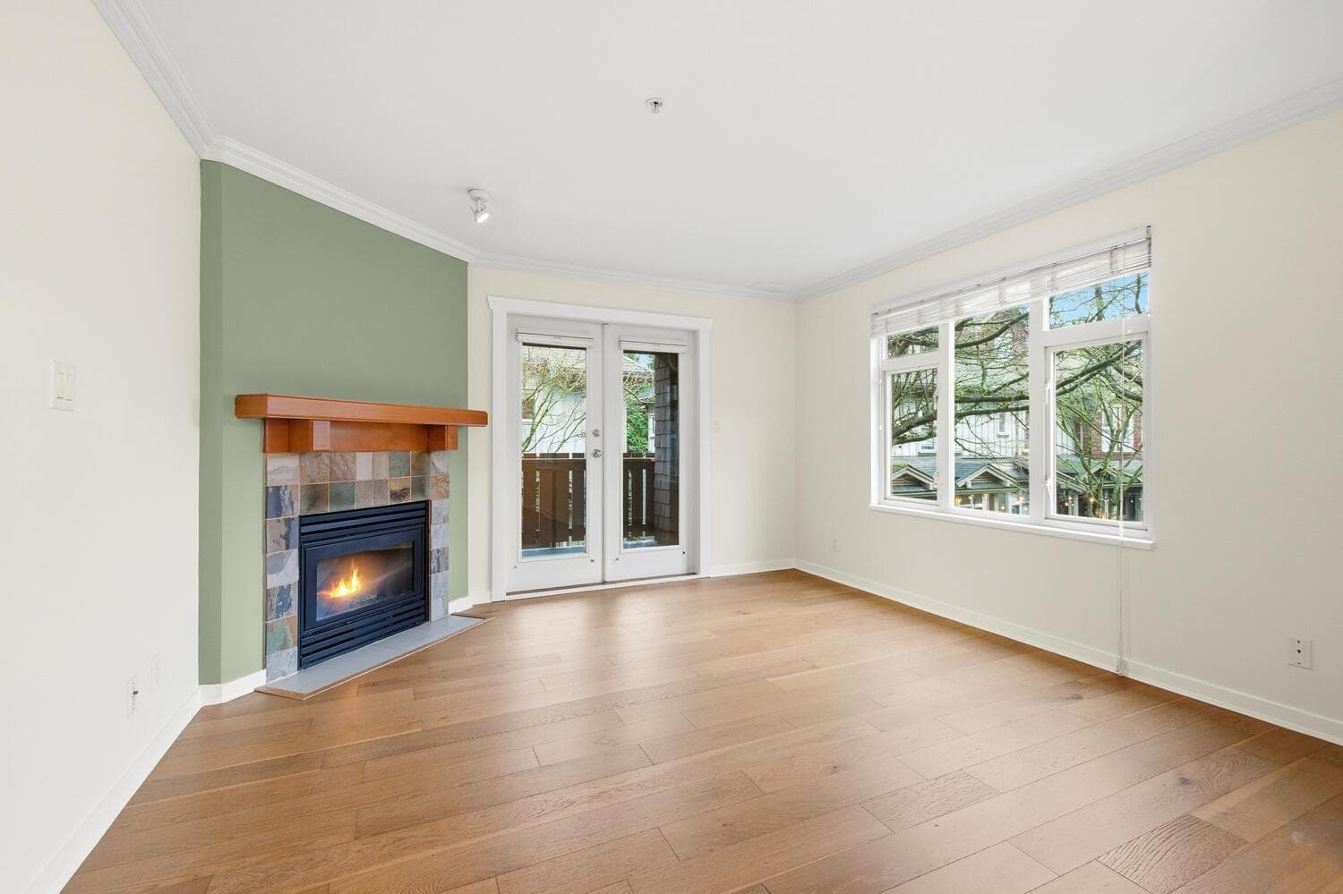 205 - 18 Smokey Smith Place, New Westminster, V3L 5V3 — photo 3