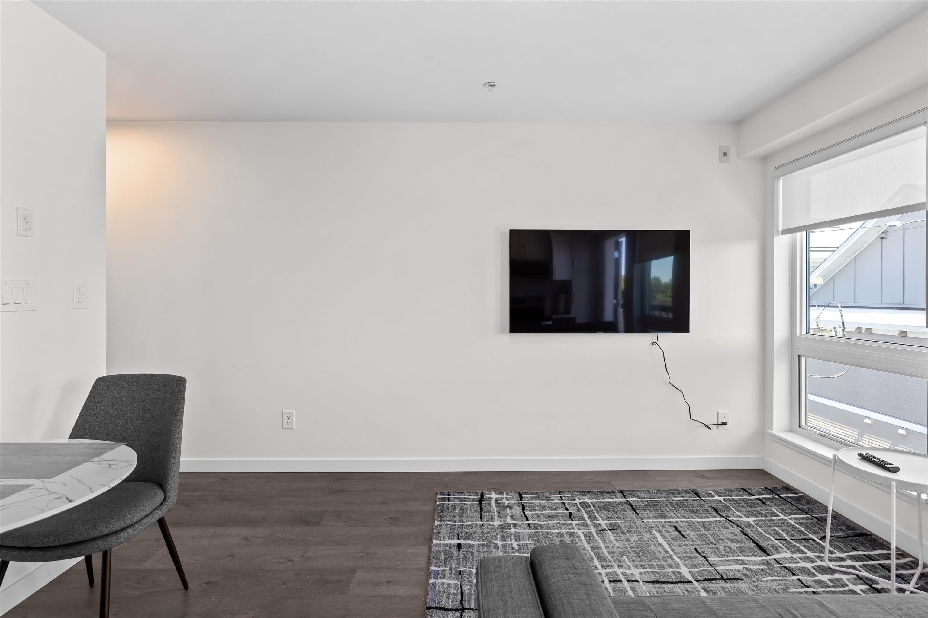 503 - 2551 Kingsway, Vancouver, V5R 5H3 — photo 5