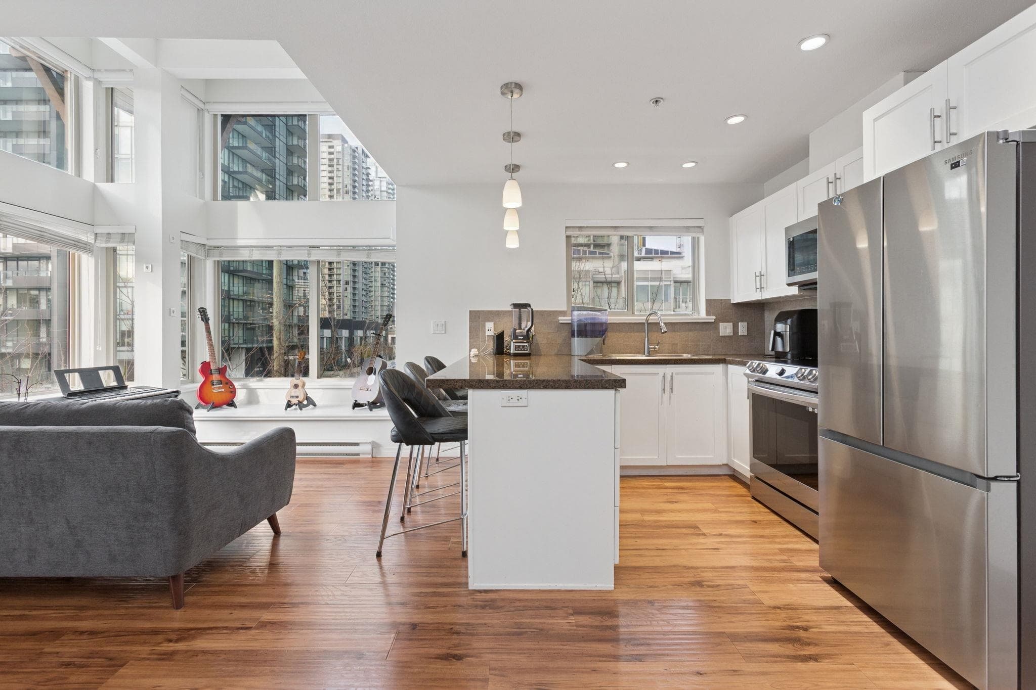 301 - 5000 Imperial Street, Burnaby, V5J 1C8 — photo 5