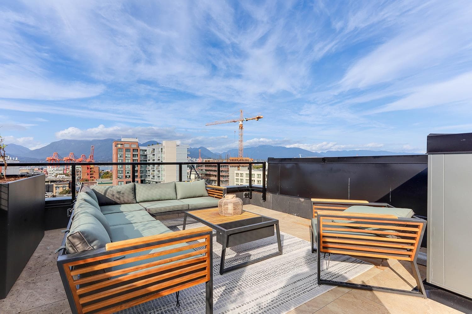 903 - 239 Keefer Street, Vancouver, V6A 1X6 — photo 3
