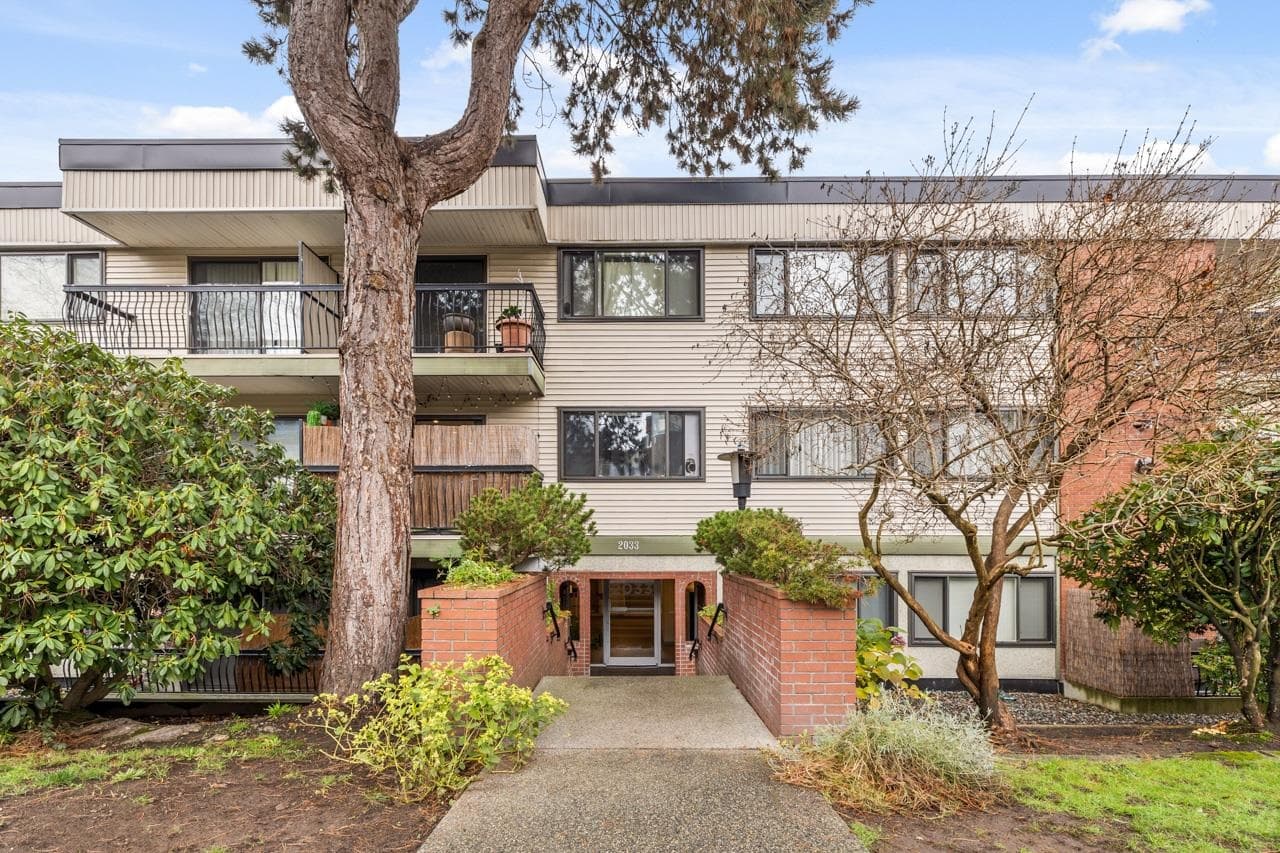 312 - 2033 W 7th Avenue, Vancouver, V6J 1T3 — photo 1