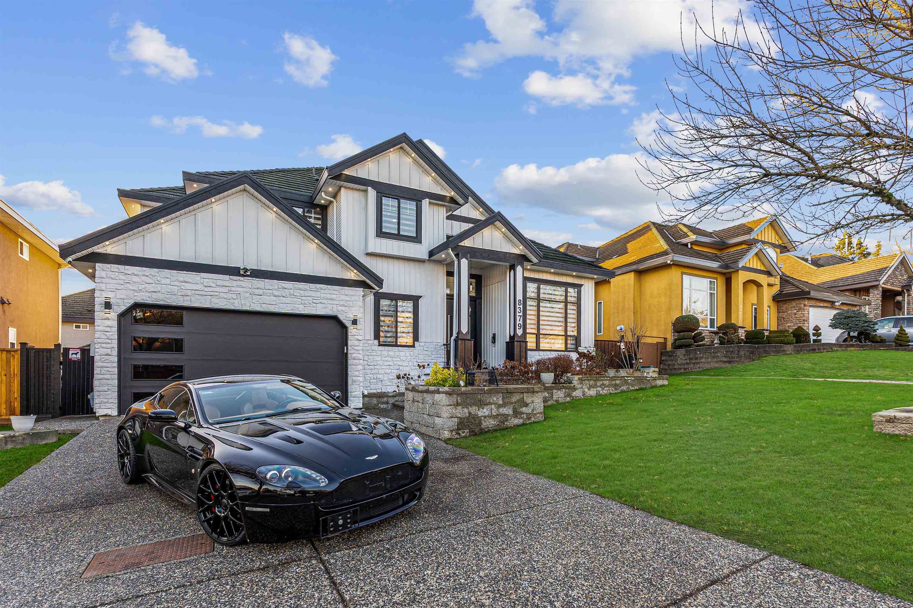 8379 152a Street, Surrey, V3S 8M8 — photo 1