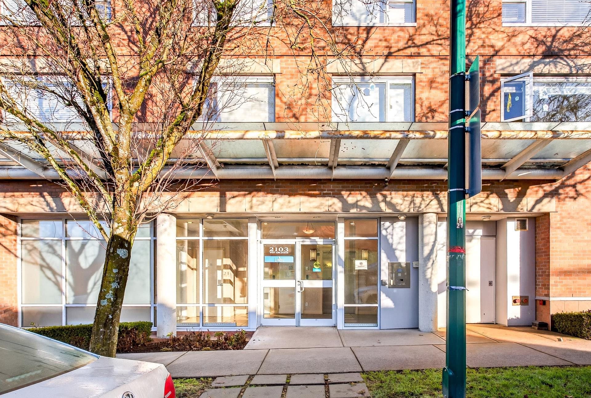 406 - 2103 W 45th Avenue, Vancouver, V6M 2J2 — photo 2