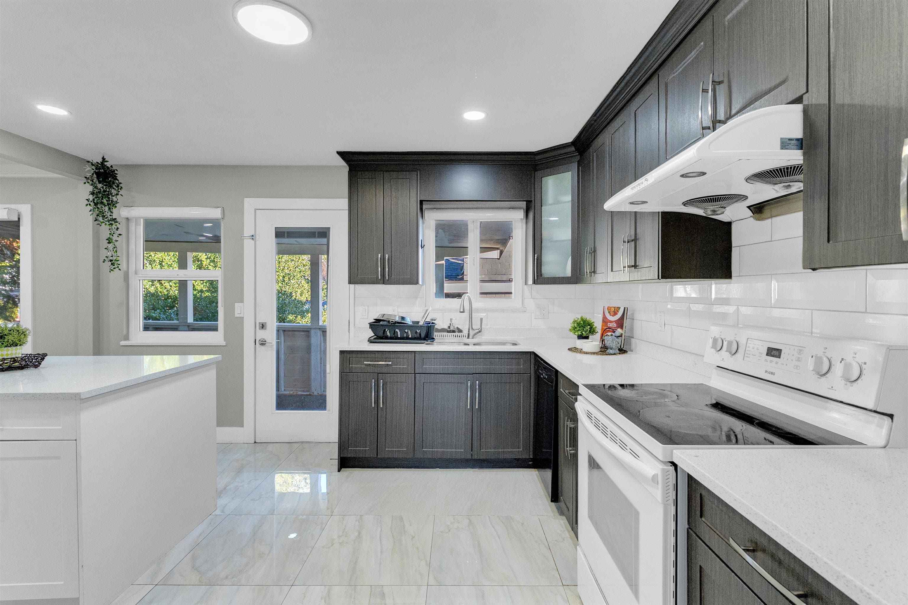 14458 Chartwell Drive, Surrey, V3S 5E4 — photo 5