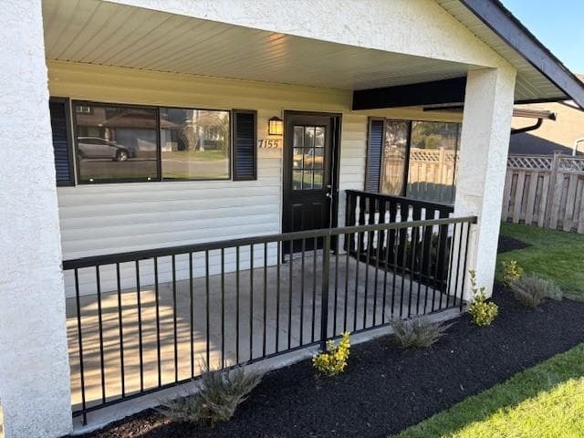 7155 Rochester Avenue, Chilliwack, V2R 2P3 — photo 3